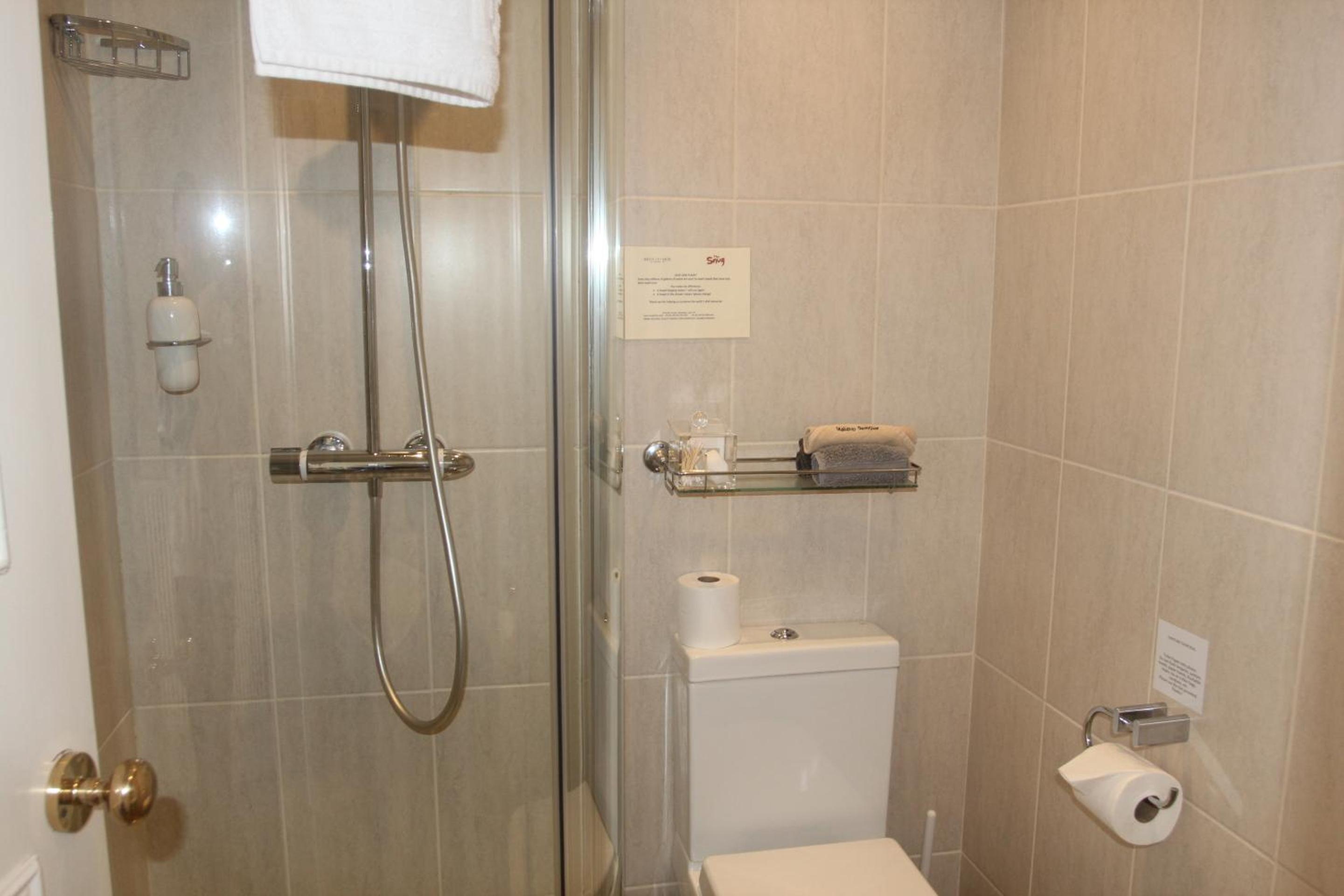 Deluxe Double Room with Shower photo 1