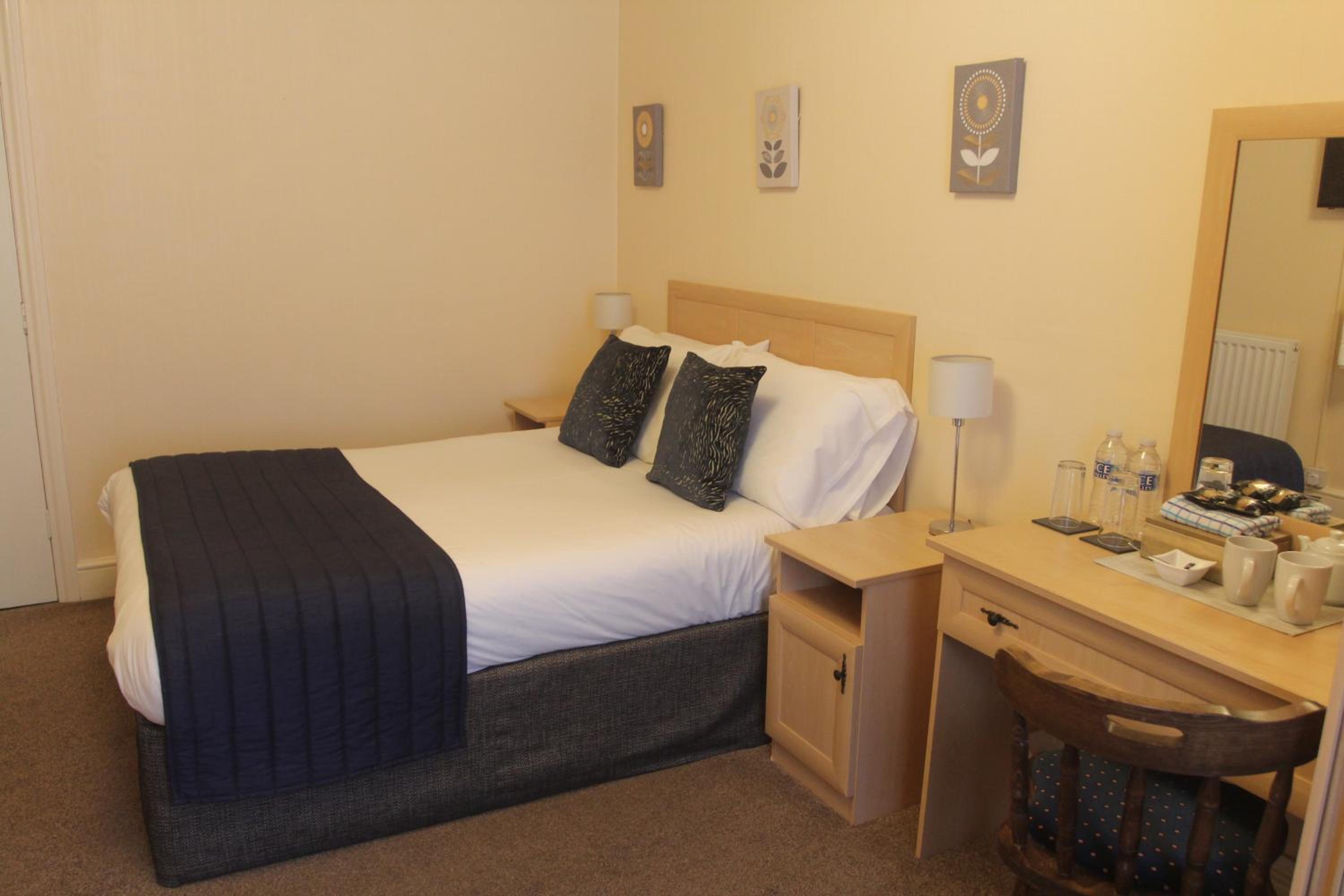 Standard Double Room photo 2