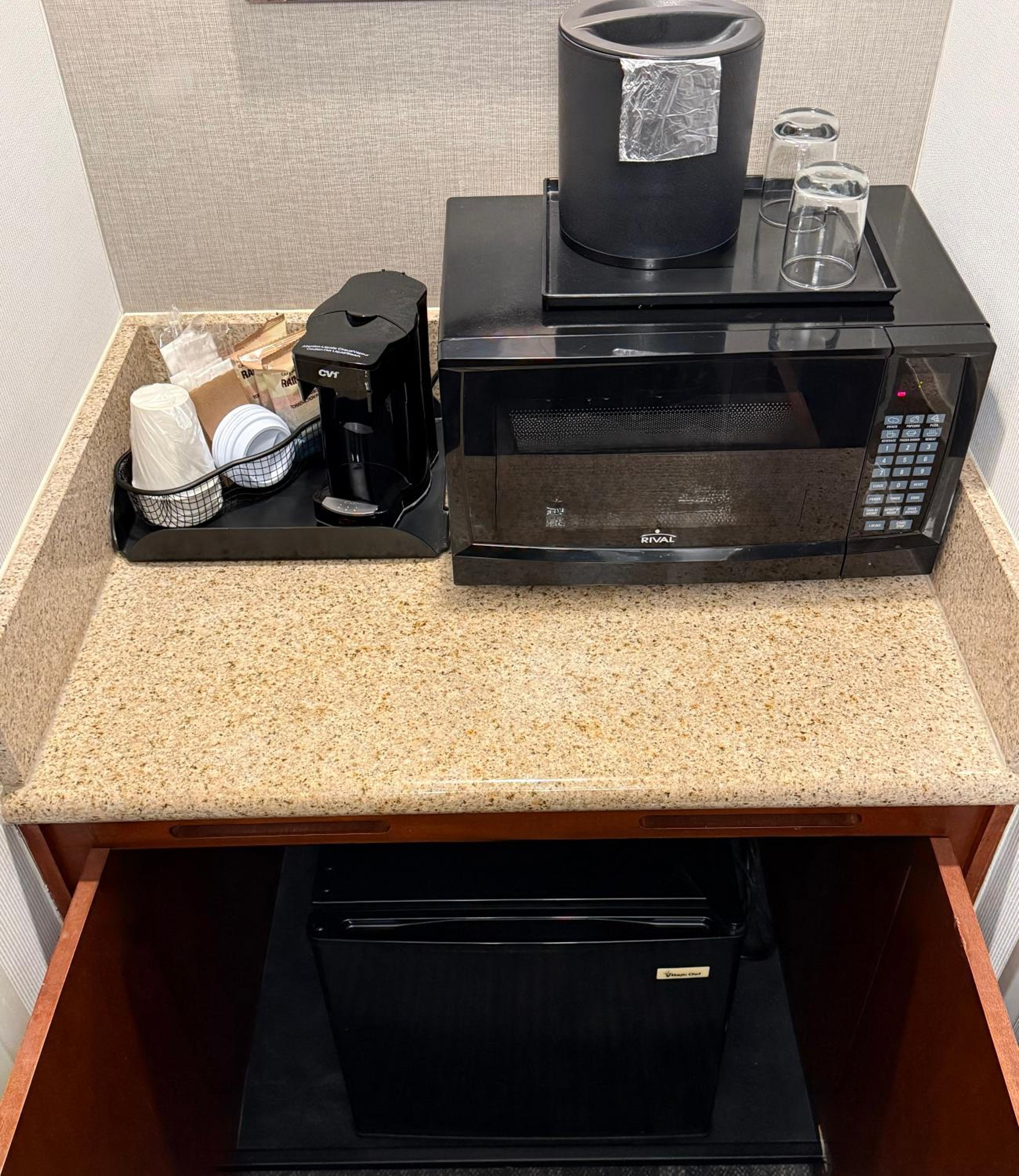 Double Room - Disability Access - Photo 3