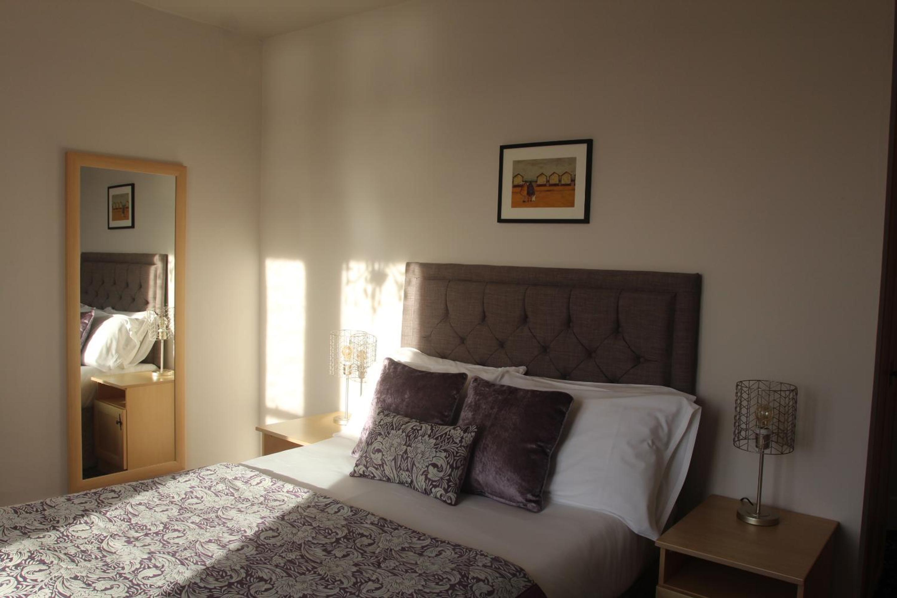 Deluxe Double Room with Shower photo 1