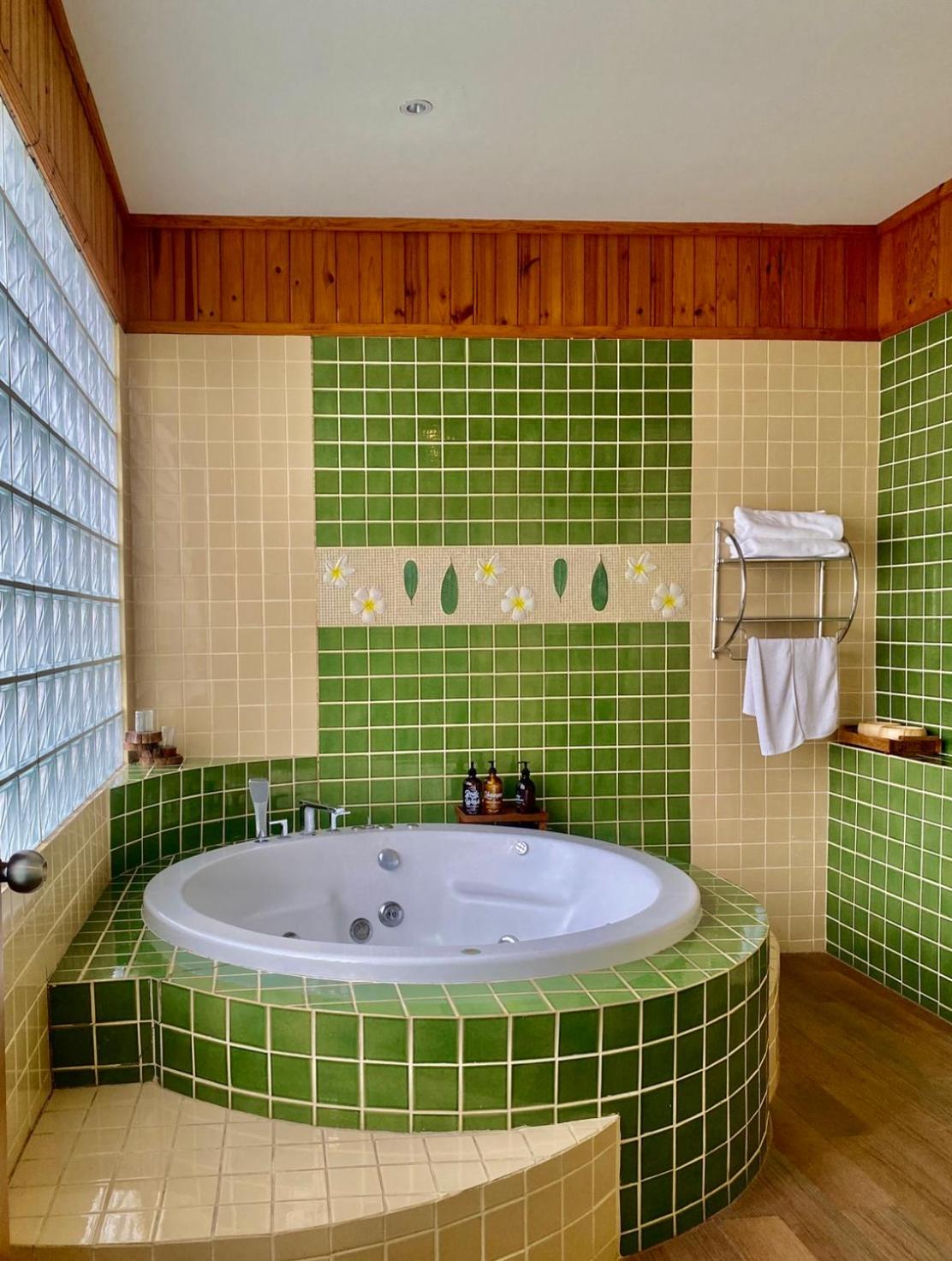 One-Bedroom Villa