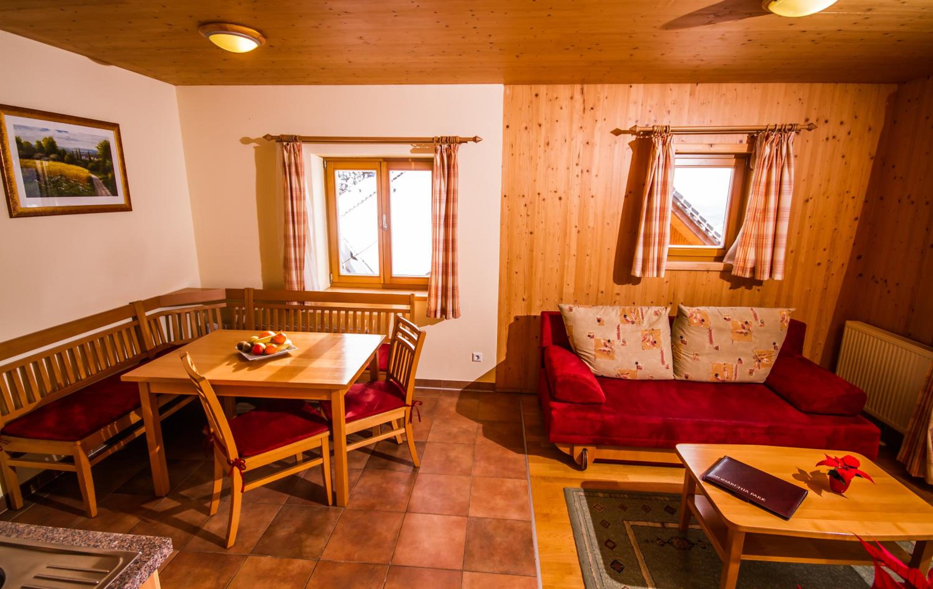 One-Bedroom Apartment - Photo 1