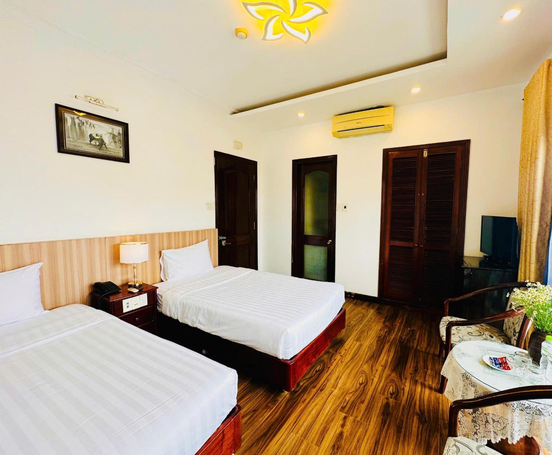 Deluxe Twin Room - Photo 3