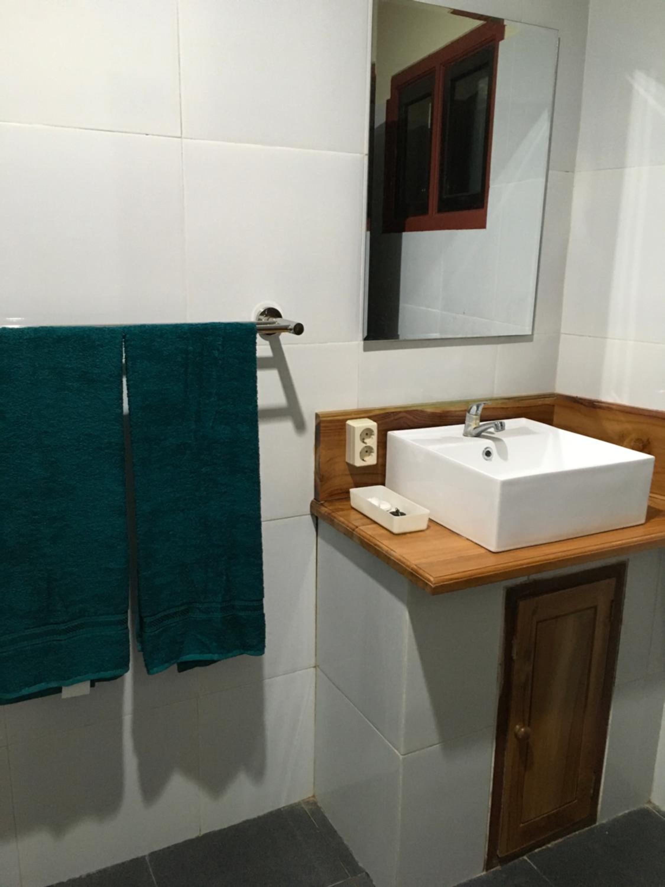 Twin Room With Terrace photo 2