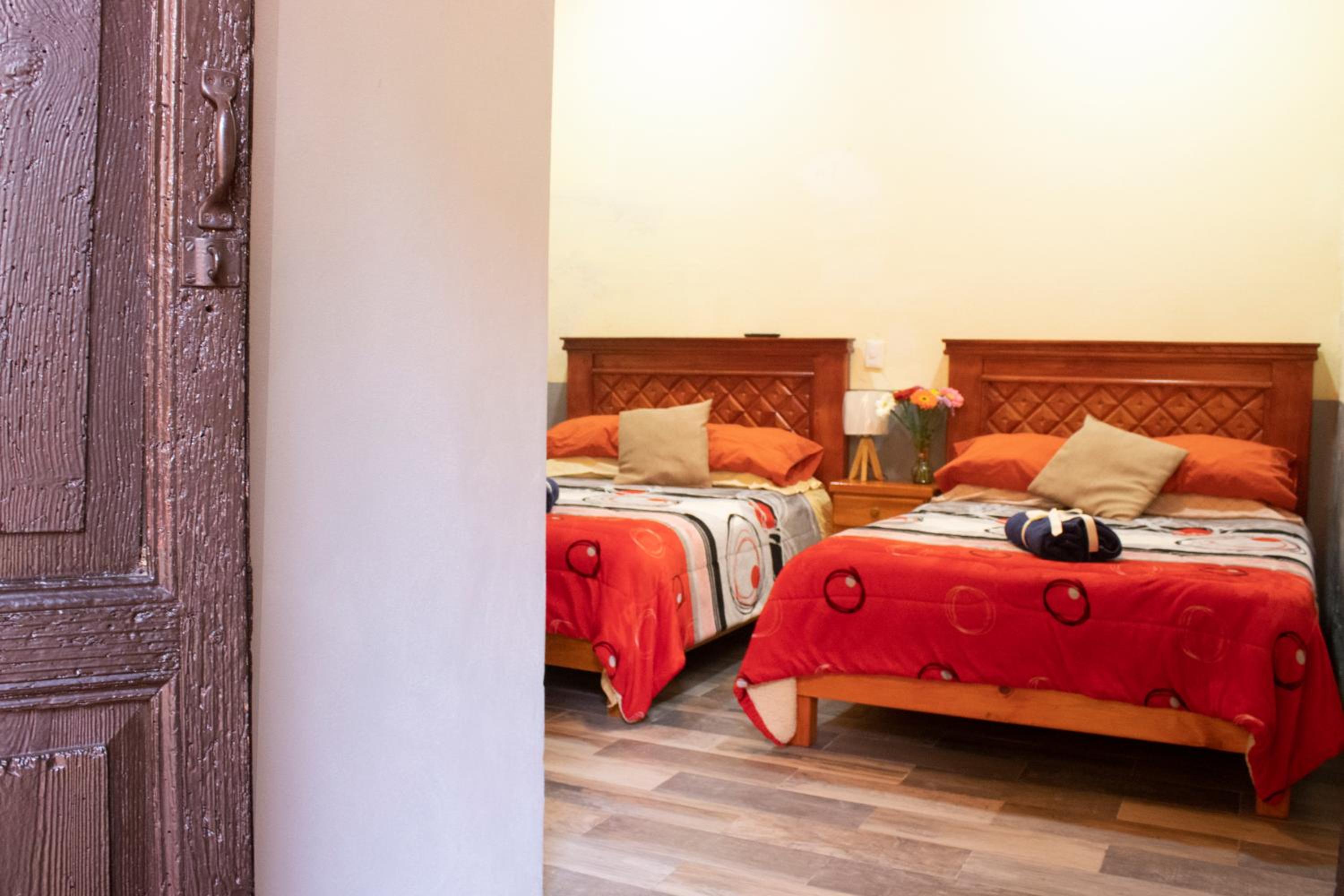 Double Room - Photo 13