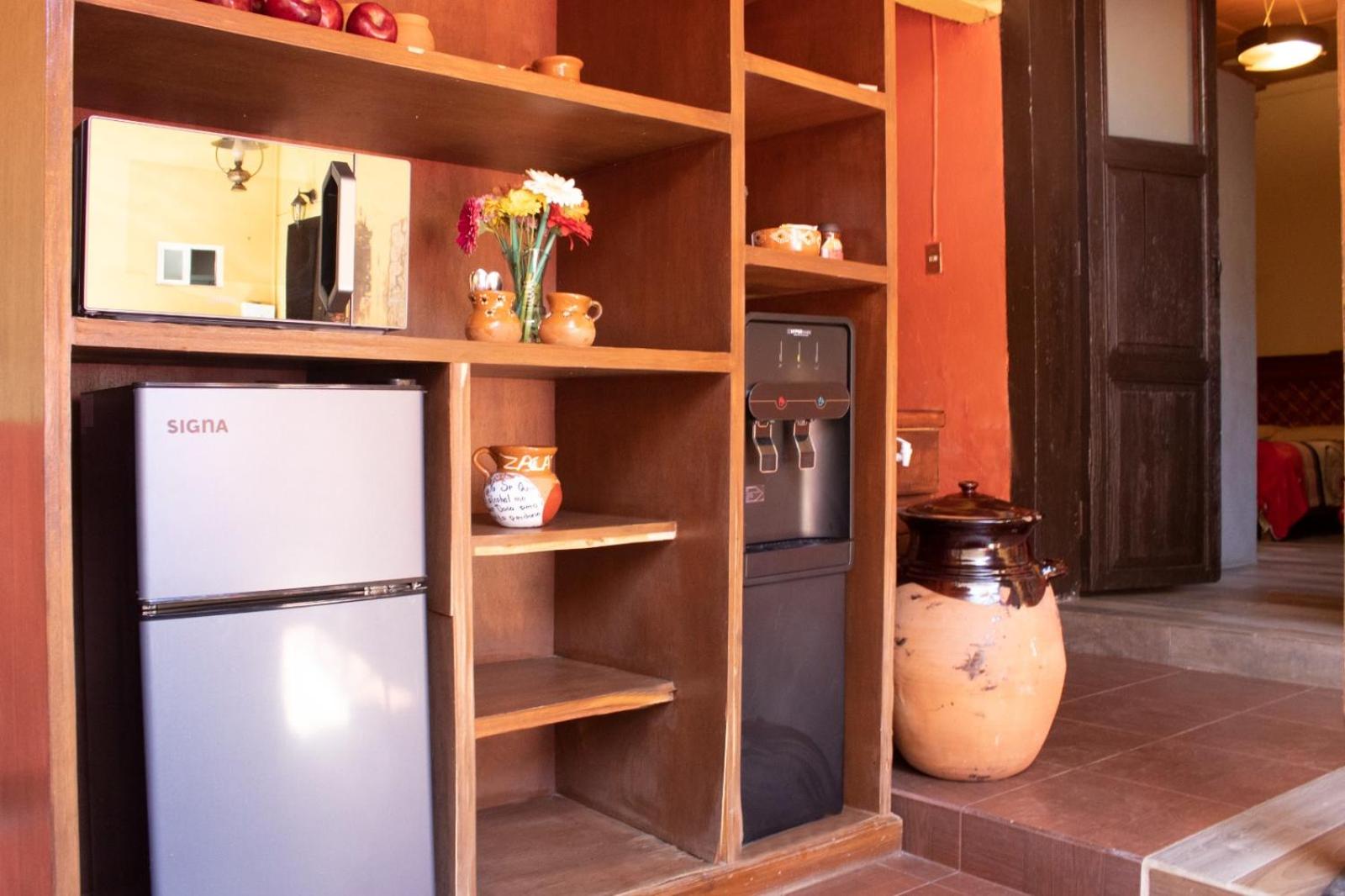 Double Room - Photo 9