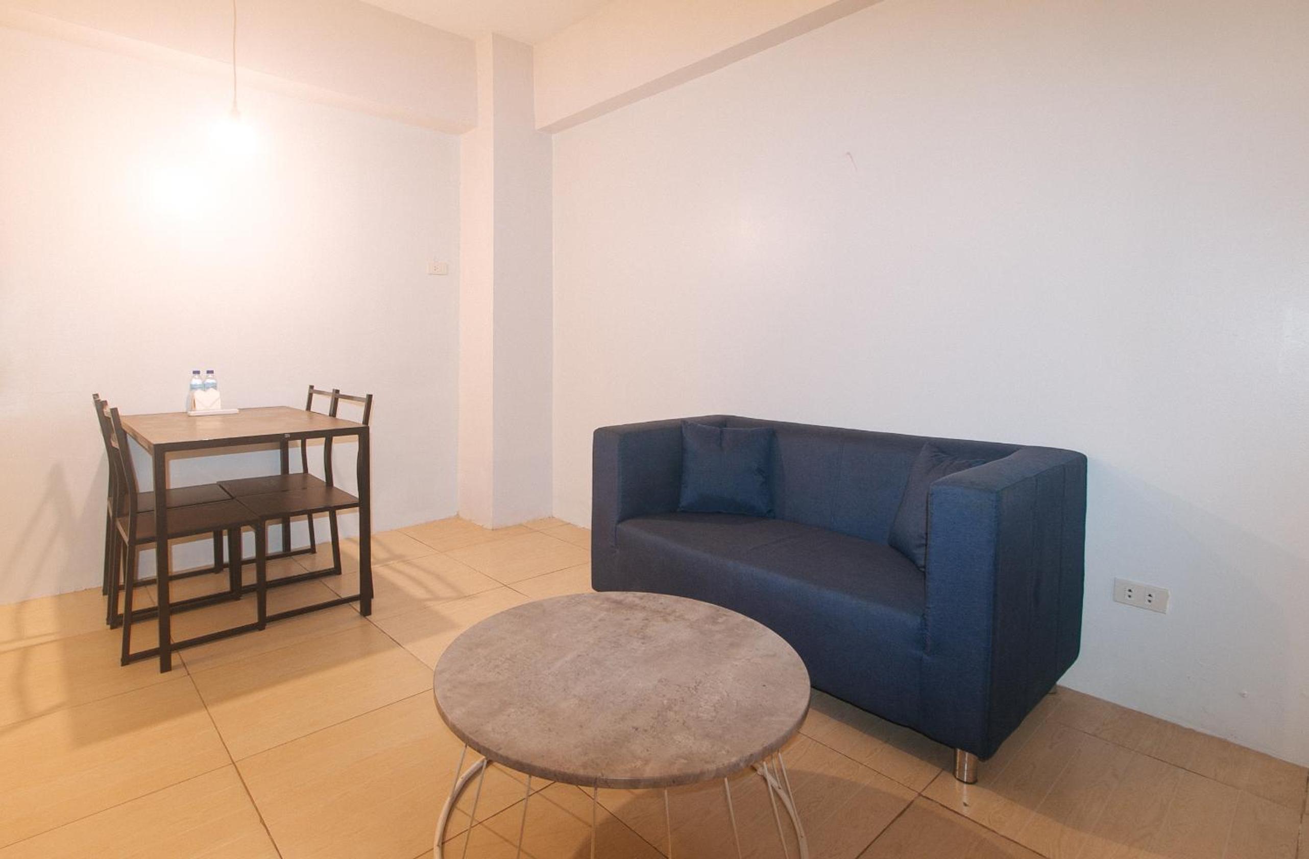 Double Room - Photo 11