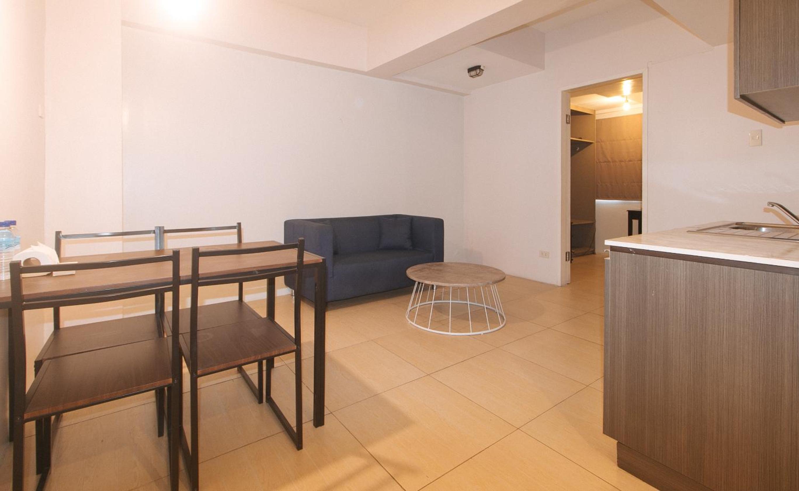 Double Room - Photo 10