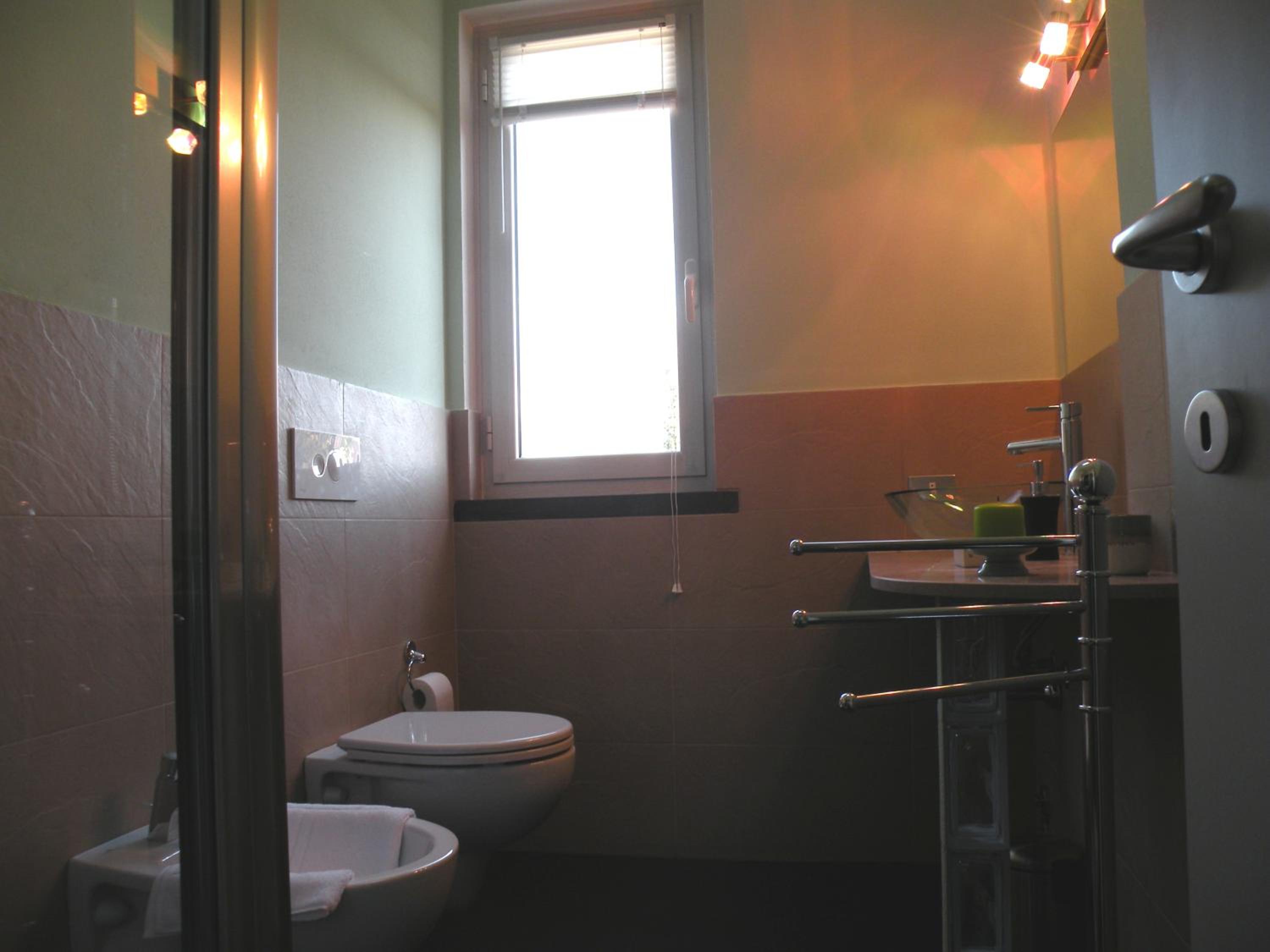 Large Double Room photo 1
