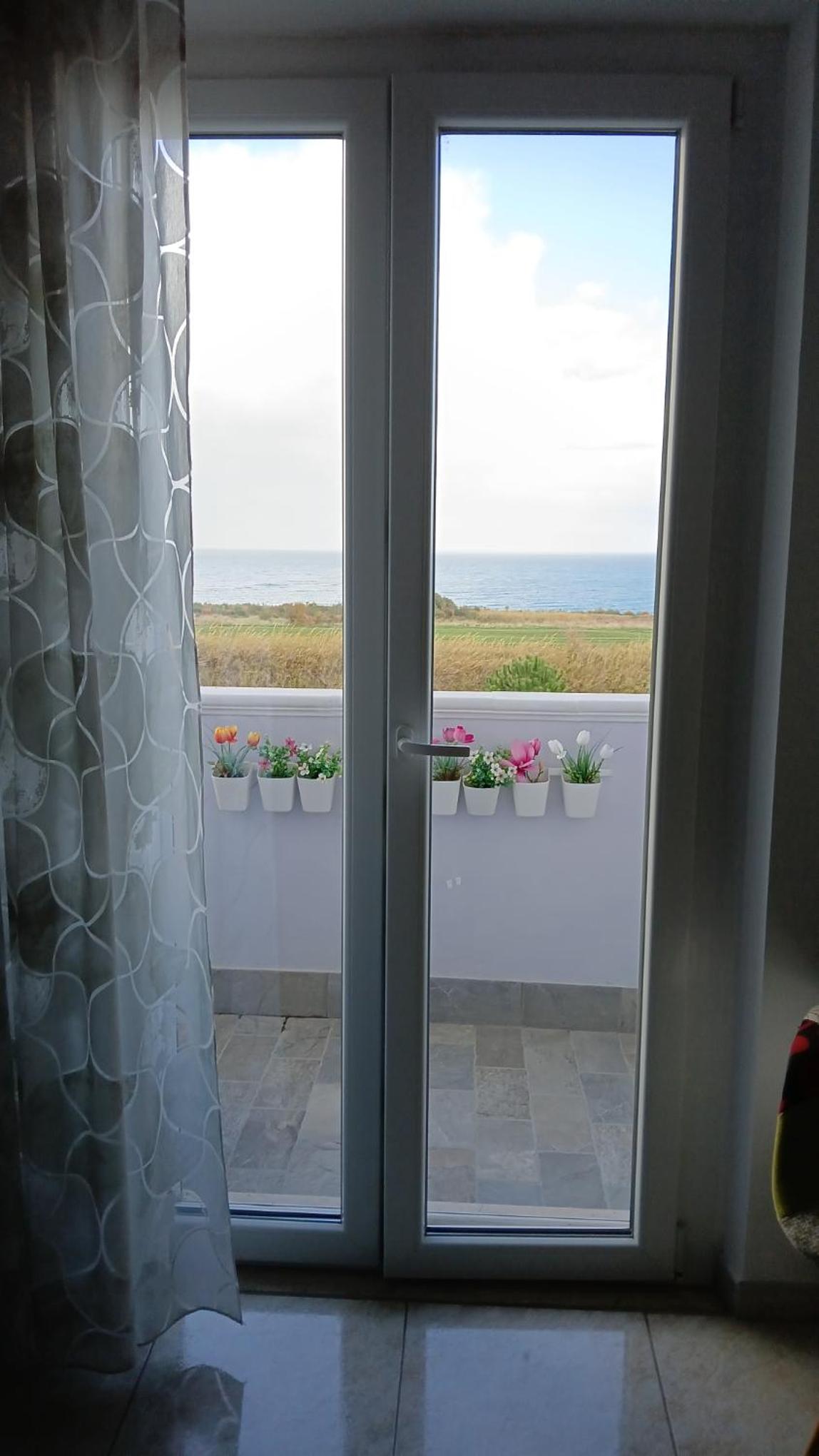 Studio with Sea View - Photo 1