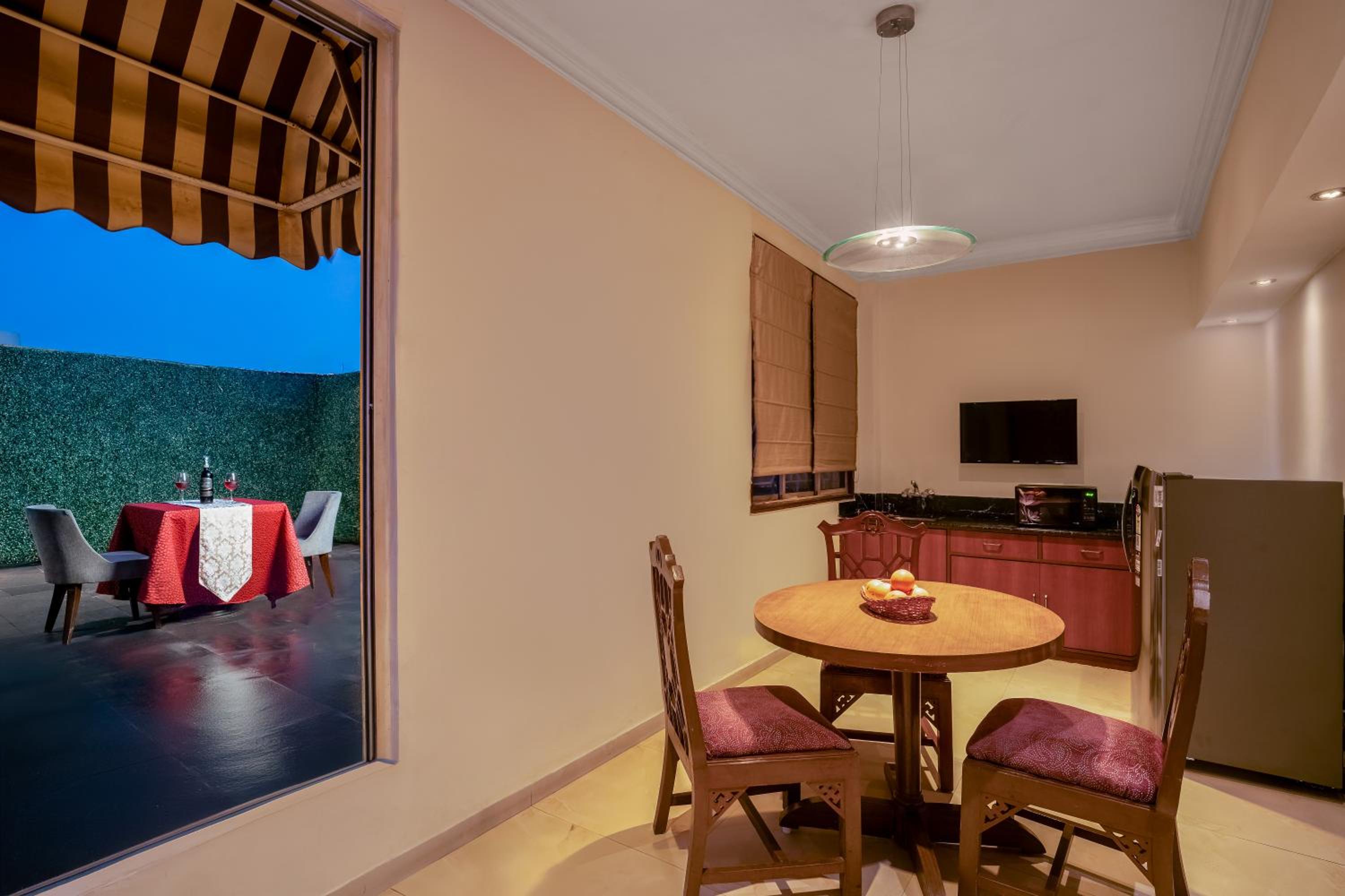 Penthouse Suite with Terrace photo 3