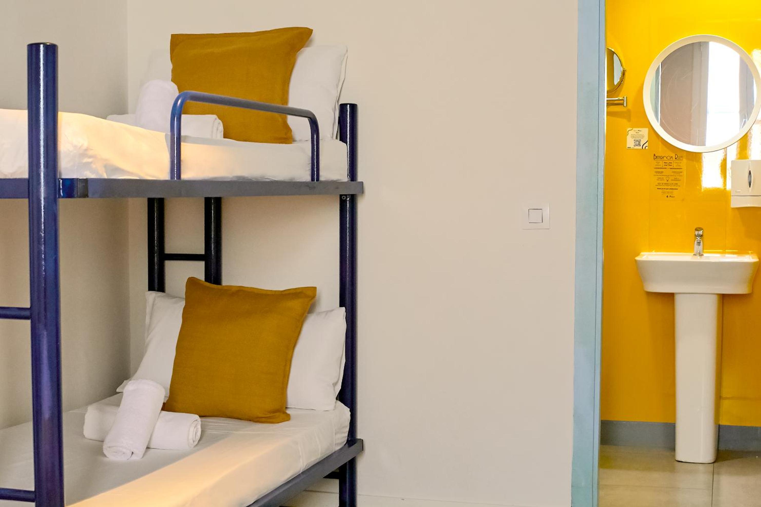 Standard Quadruple Room photo 2