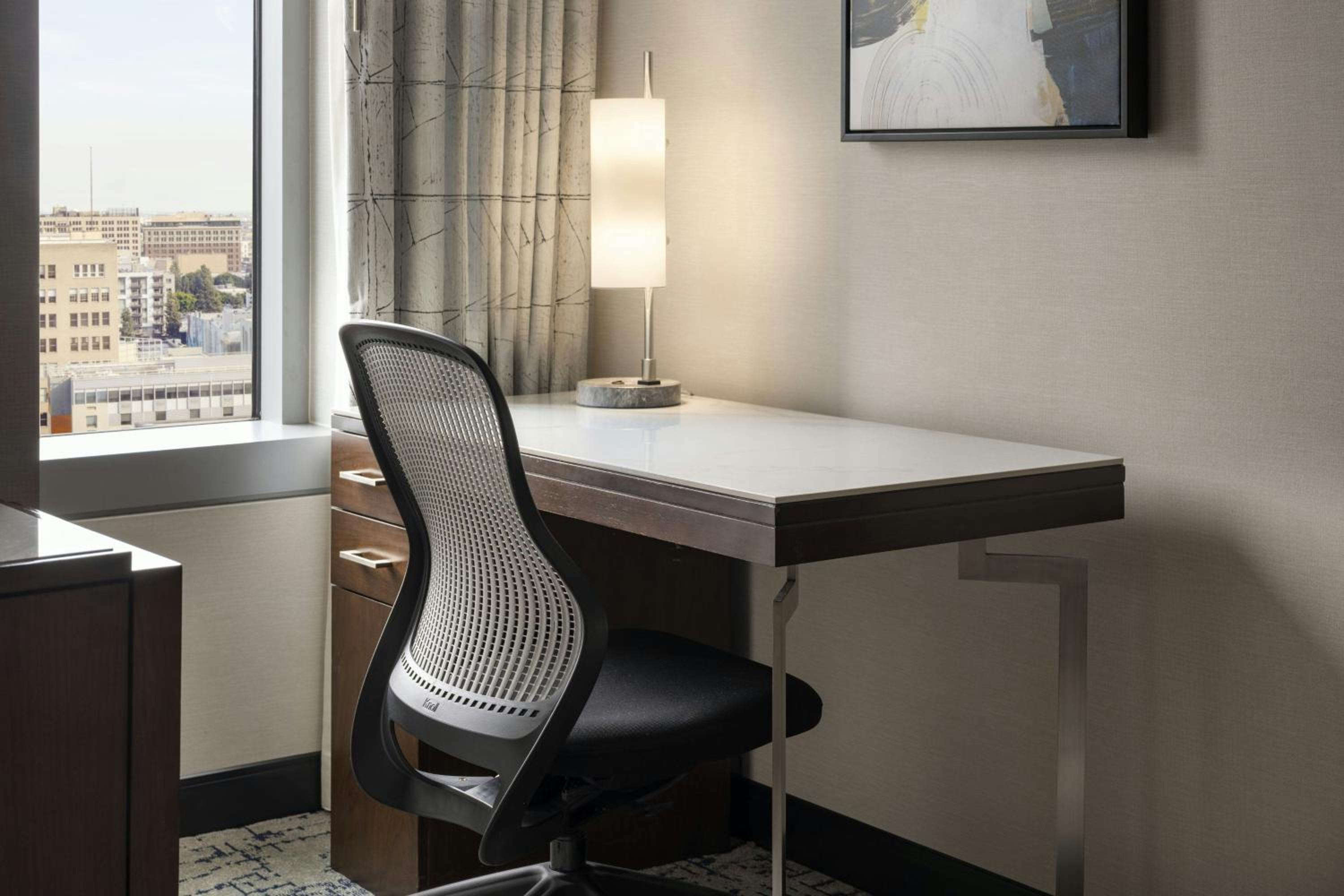 Two-Bedroom Suite with Roll-In Shower - Mobility Accessible thumbnail 6