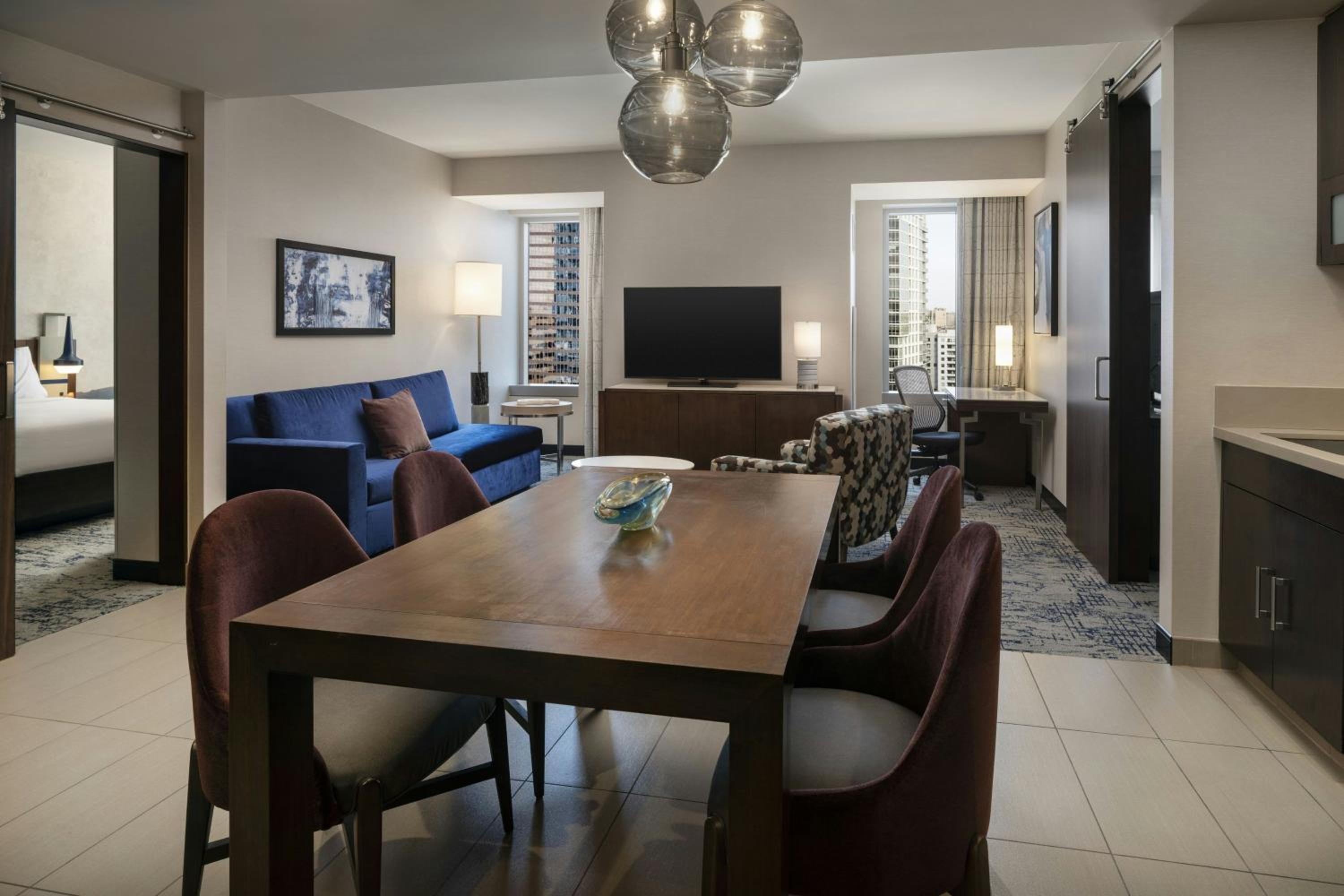 Two-Bedroom Suite with Roll-In Shower - Mobility Accessible