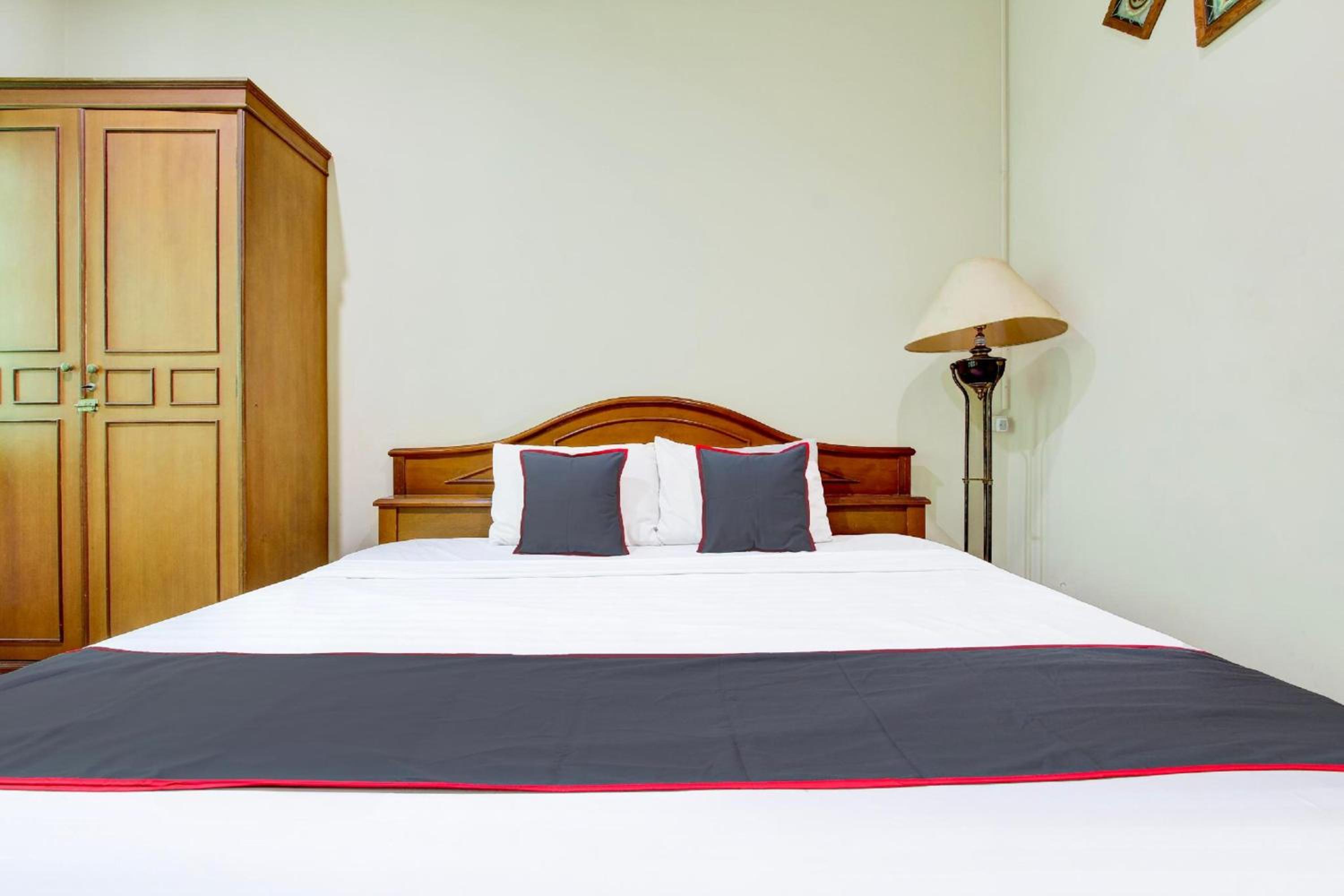 Deluxe Double Room photo 3