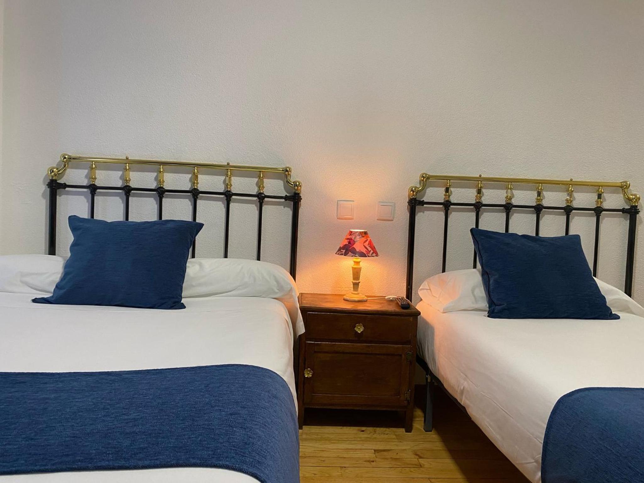 Classic Triple Room photo 2