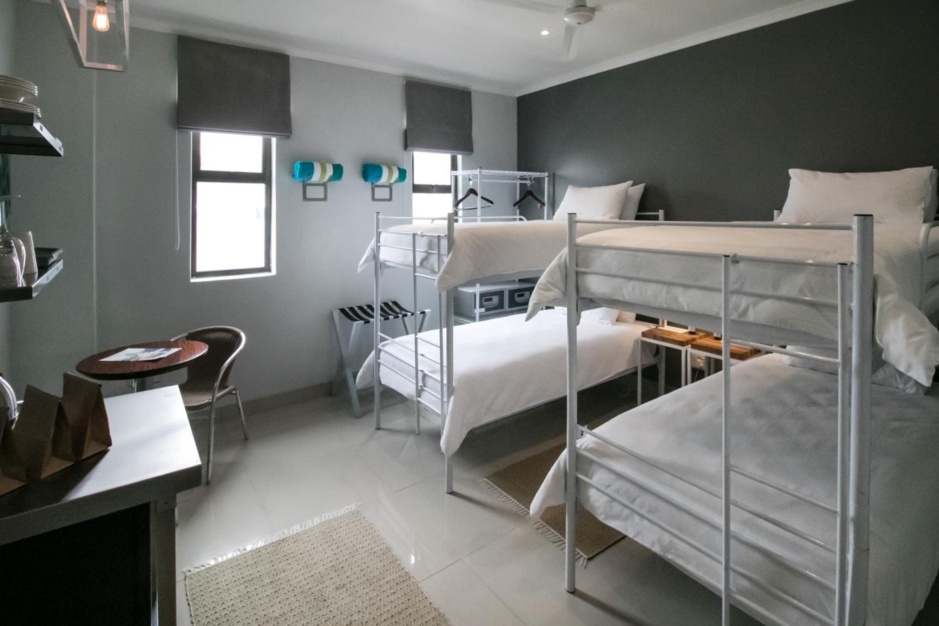 Mixed Dormitory Room