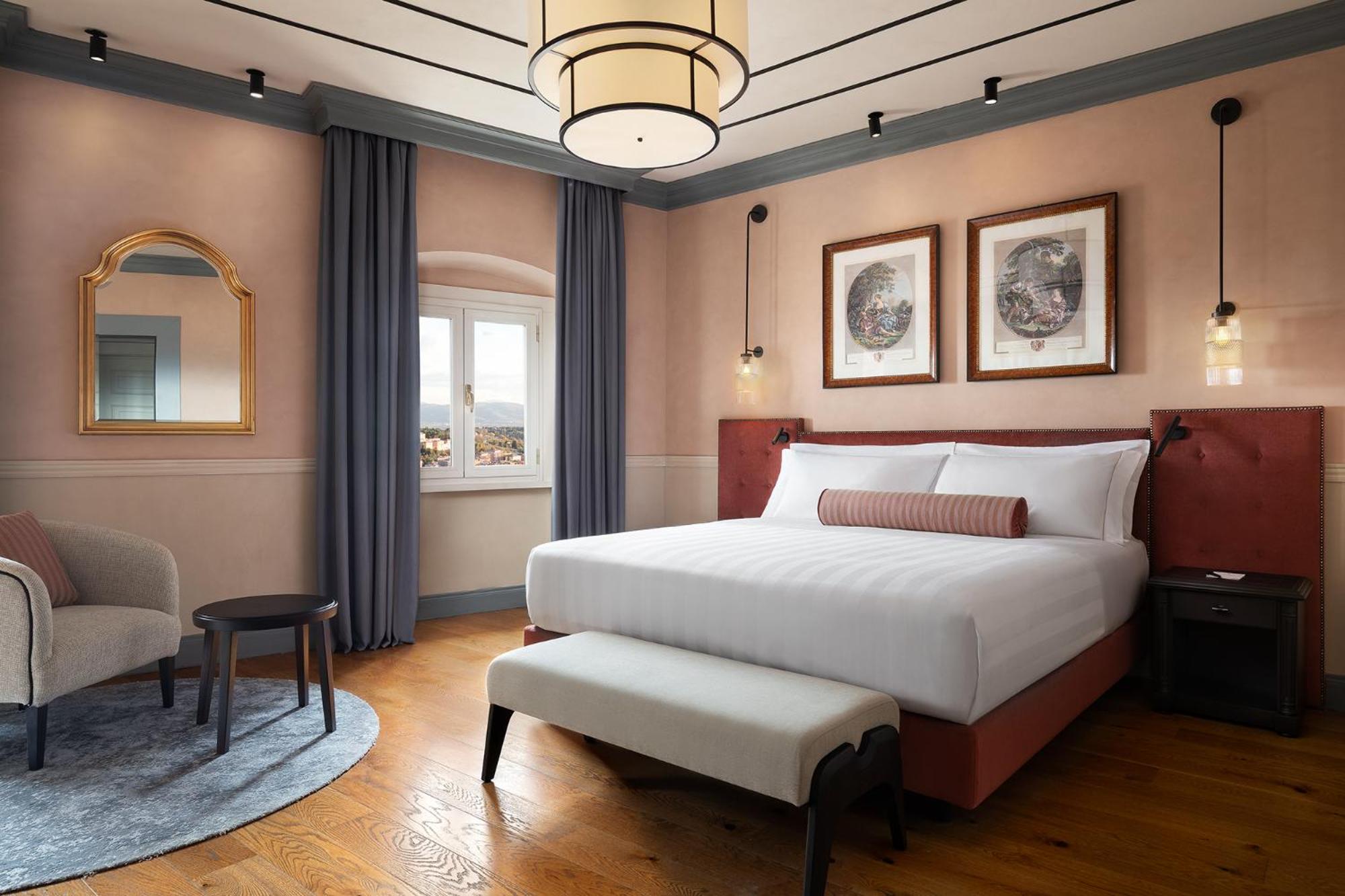 Grand Superior Double or Twin  Room - Photo 1