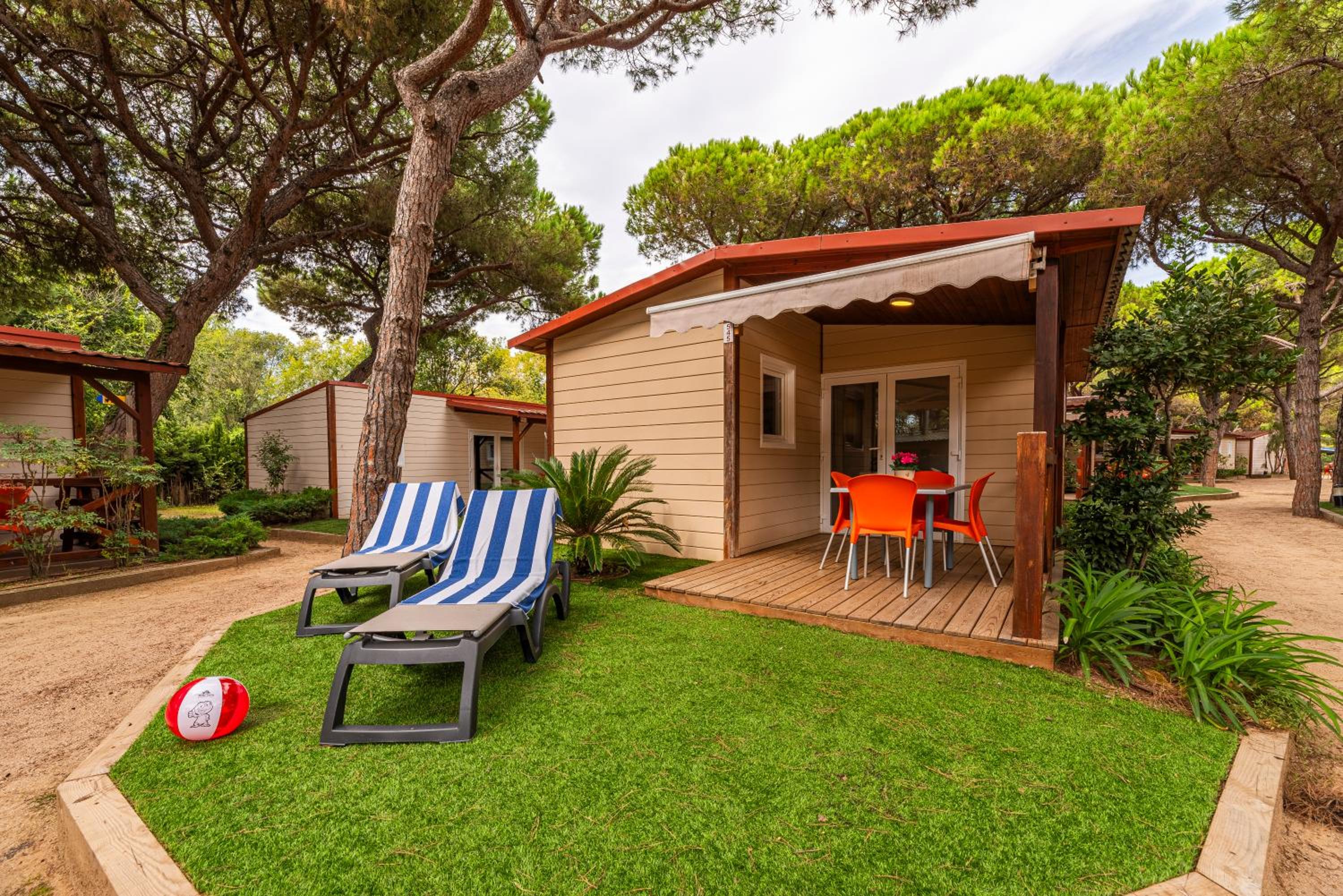 Deluxe Bungalow