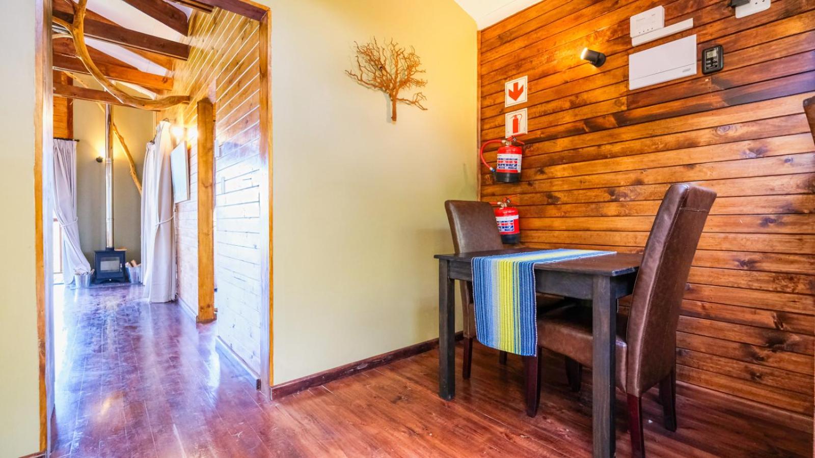 Luxury Bungalow - Photo 17