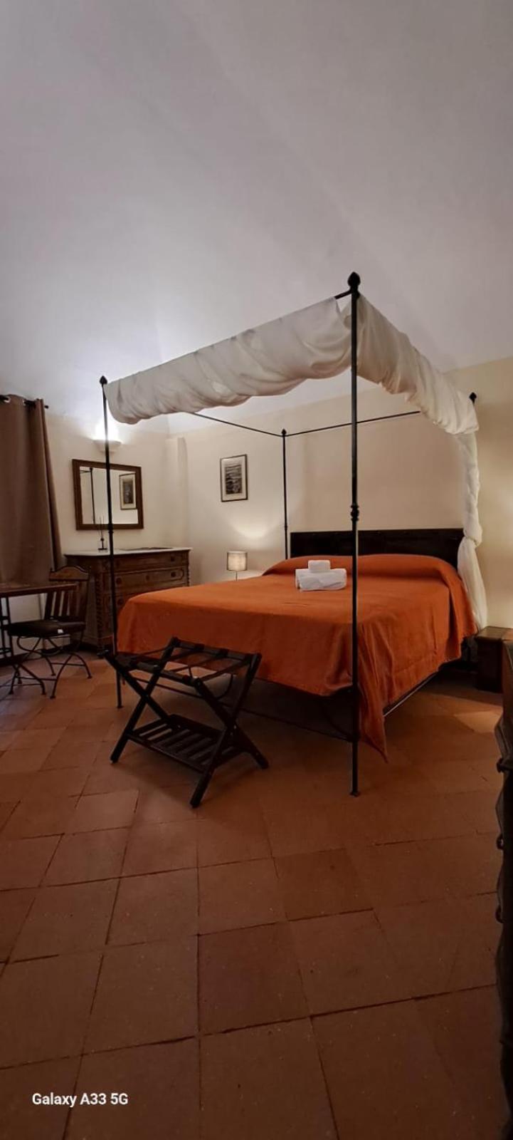 Deluxe Double Room with Castle View - Photo 29