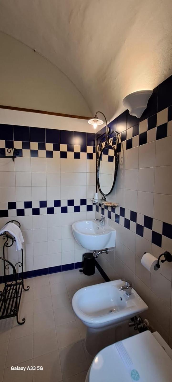 Deluxe Double Room with Castle View - Photo 32