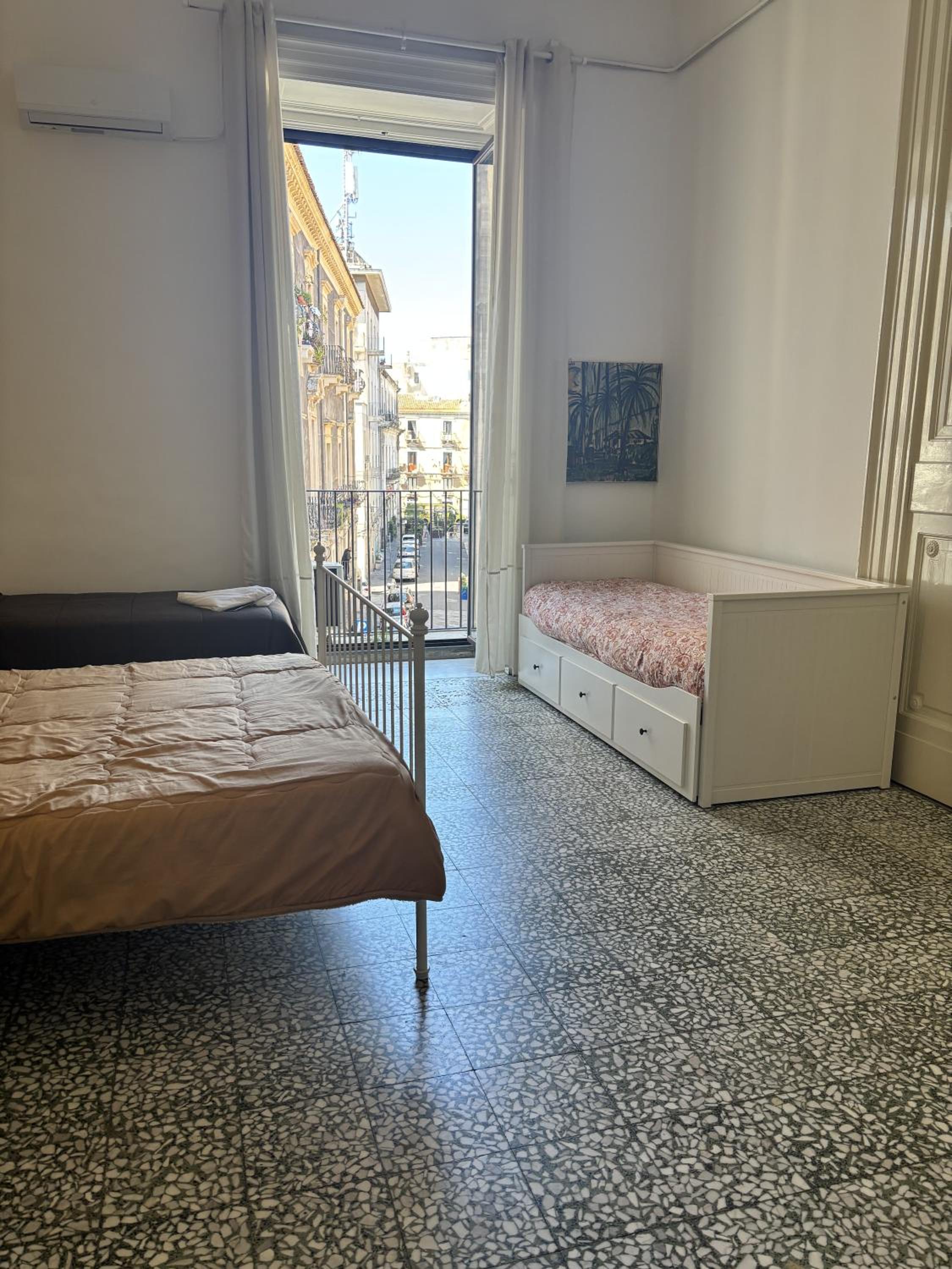 Apartment - Photo 36