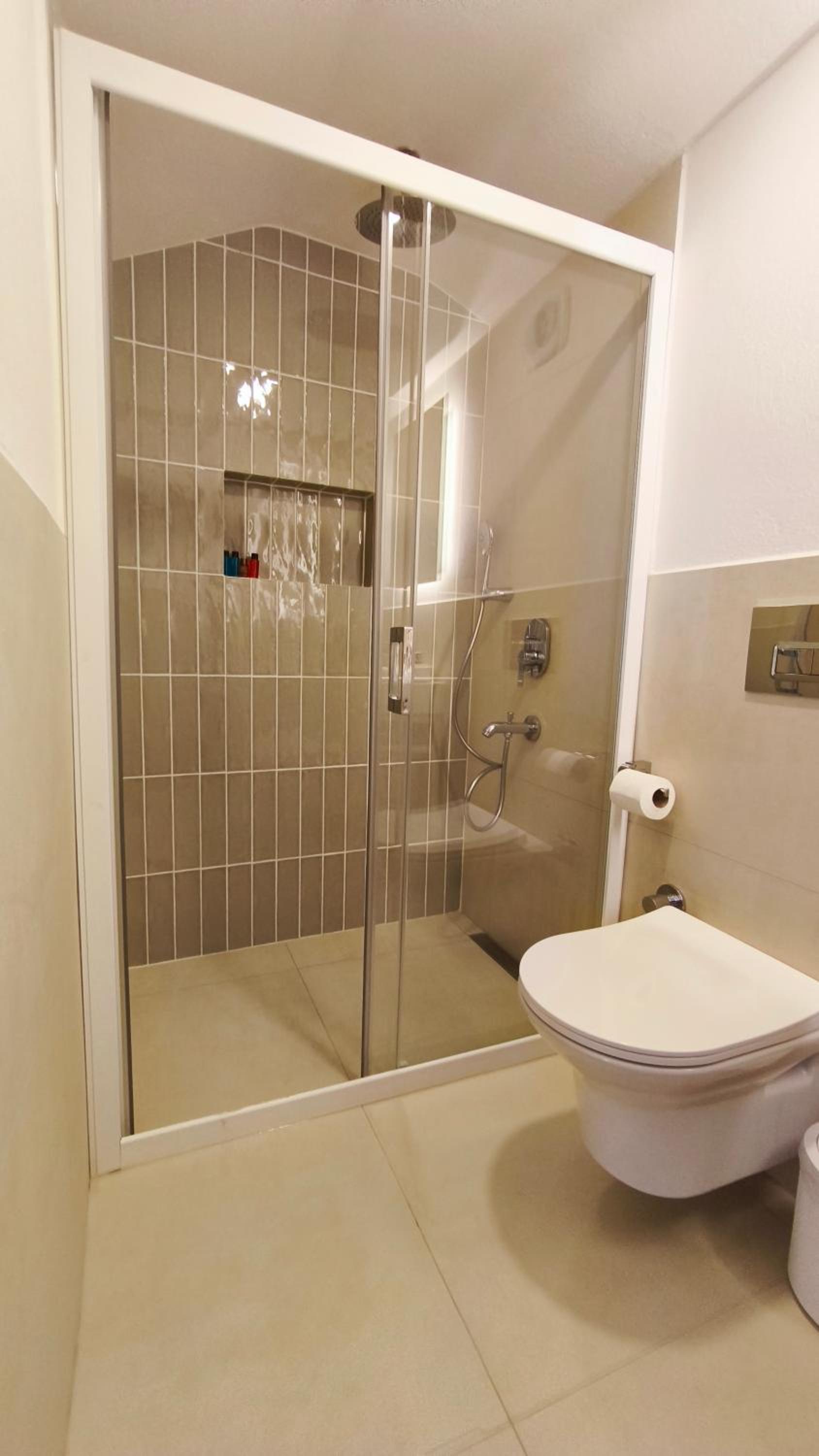 Superior Twin Room - Photo 6