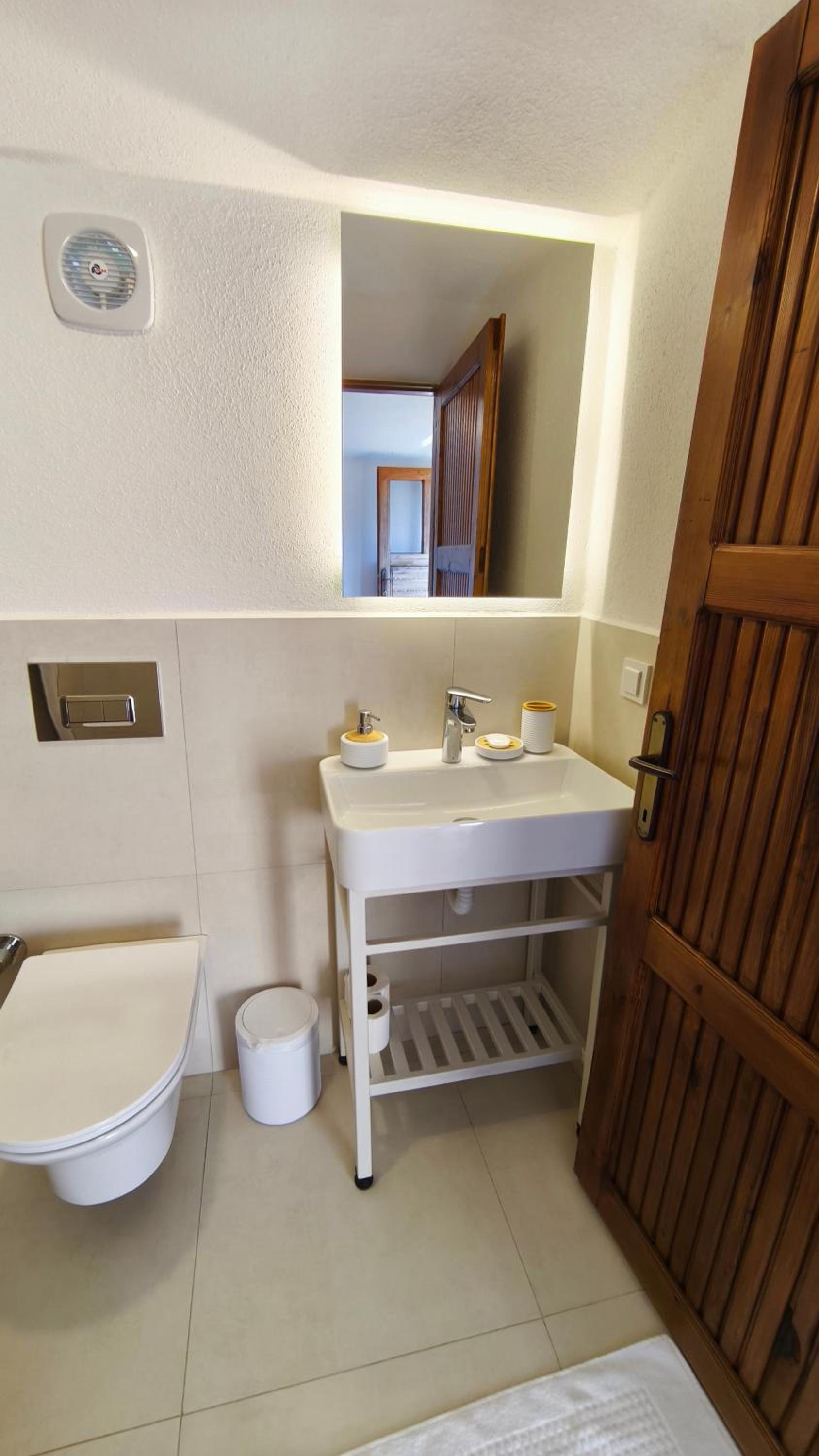 Superior Double Room - Photo 7