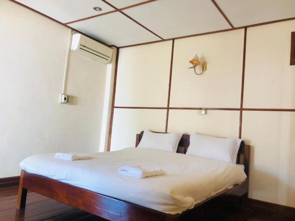 Standard Single Room photo 2