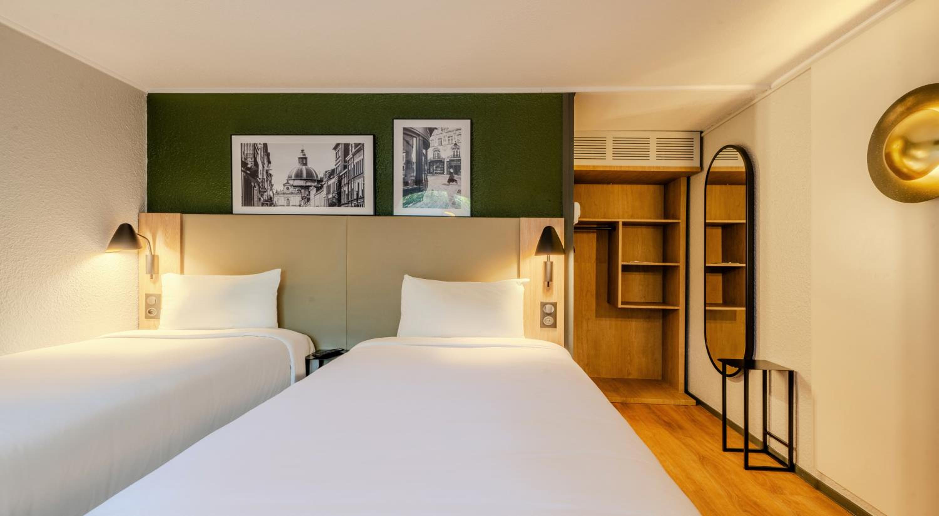 Standard Room - 2 Single Beds