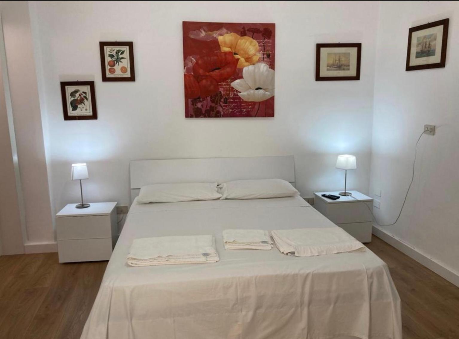 One-Bedroom Family Apartment