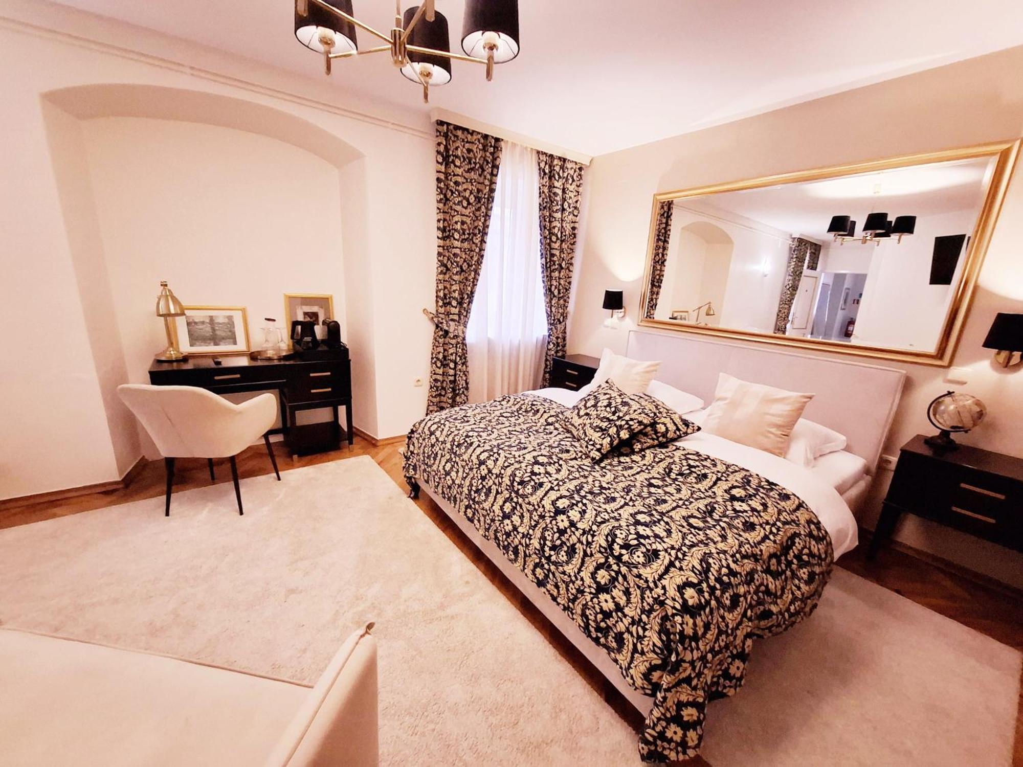 Deluxe Double Room with Extra Bed
