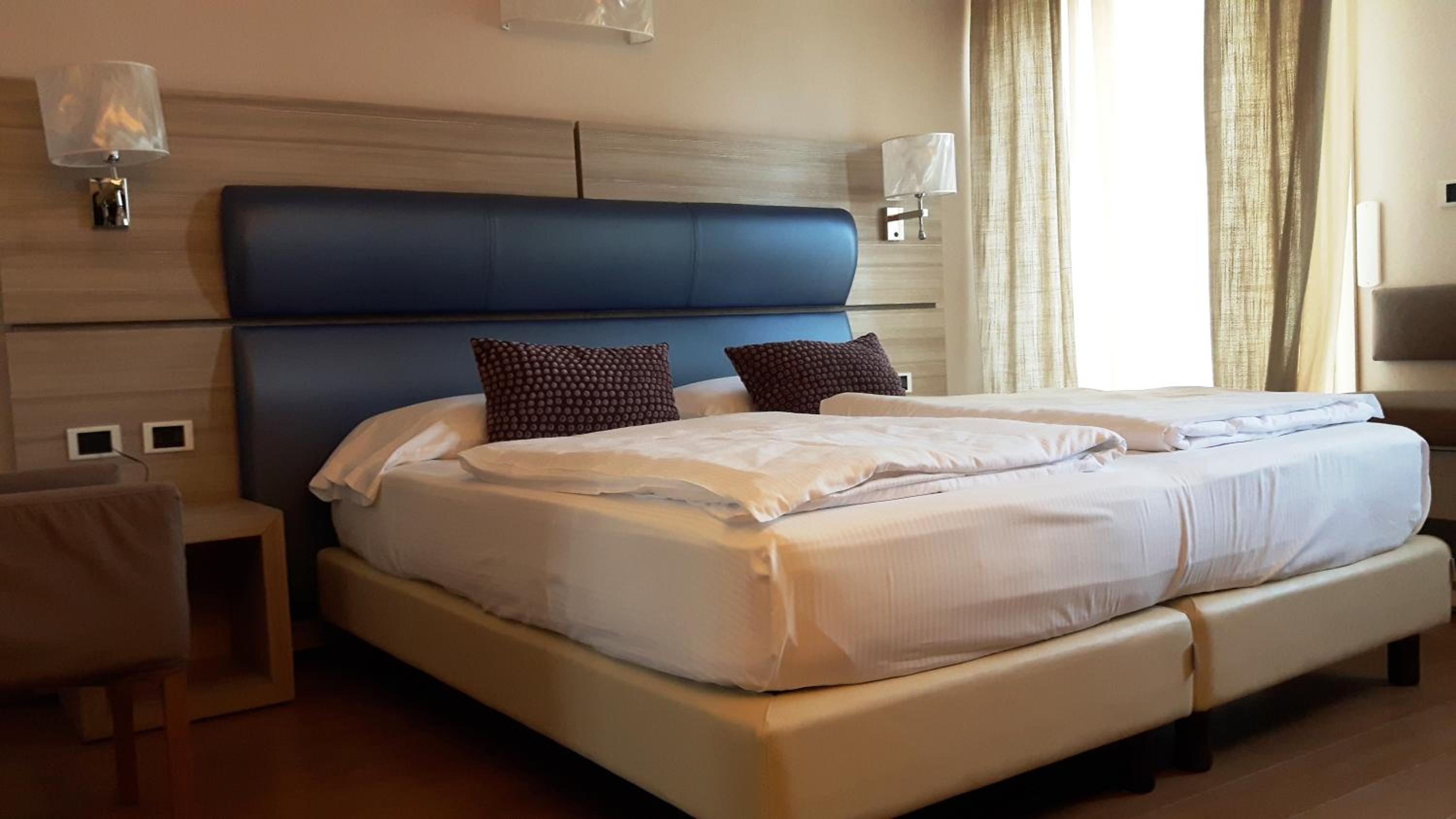 Double or Twin Room with Balcony photo 1
