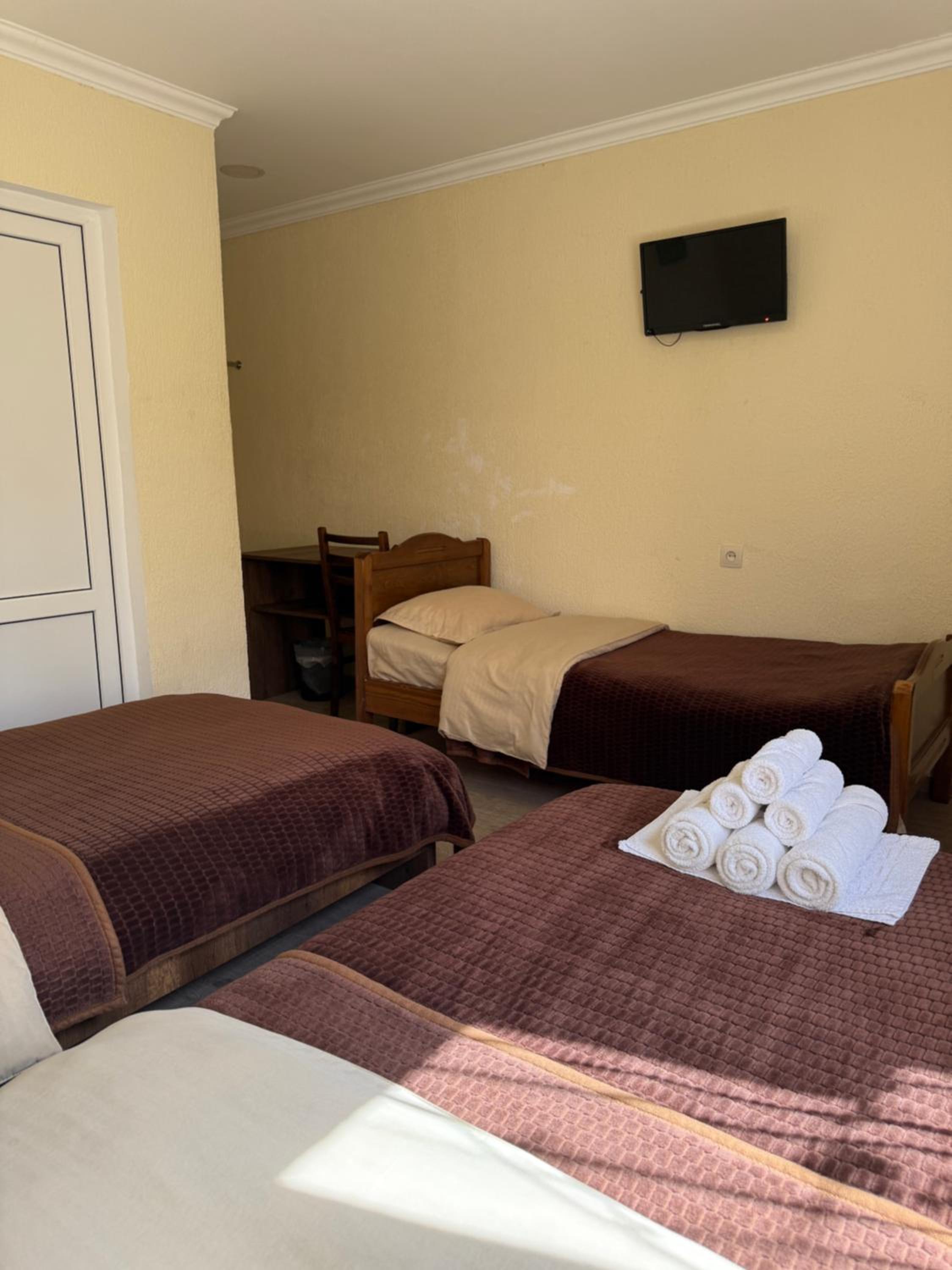Classic Triple Room photo 2