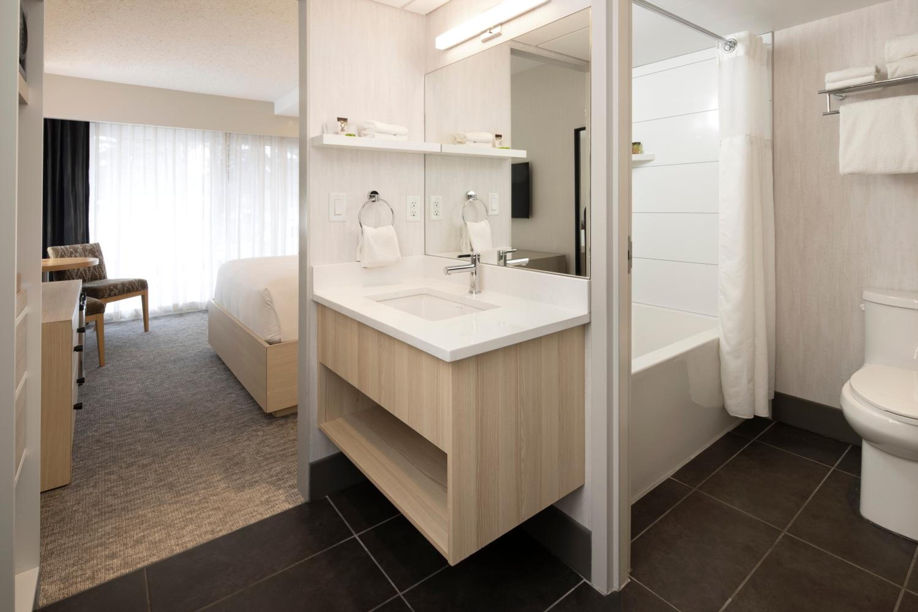 Premium Queen Room with Two Queen beds with Bath