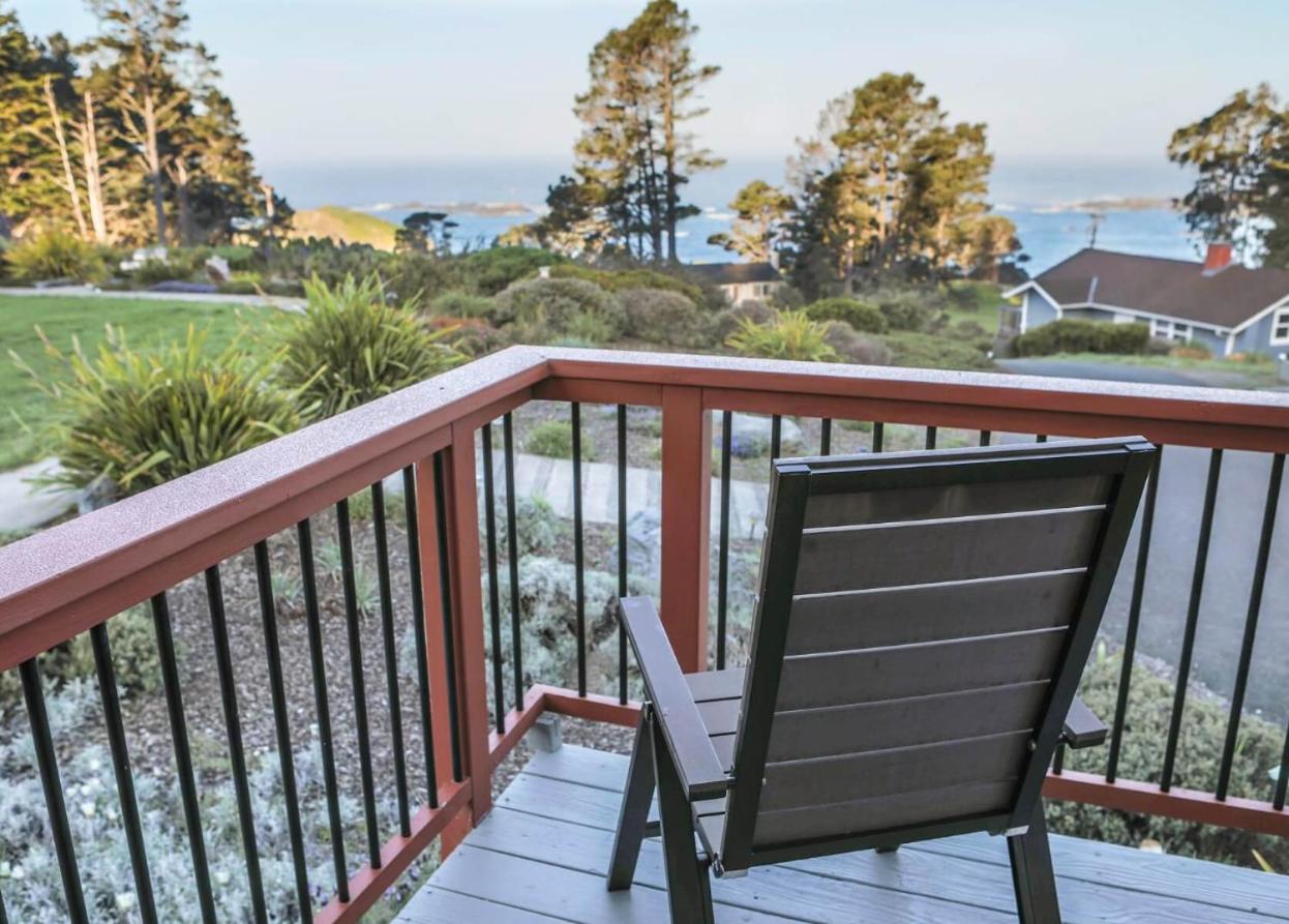 Double Room with Balcony and Sea View