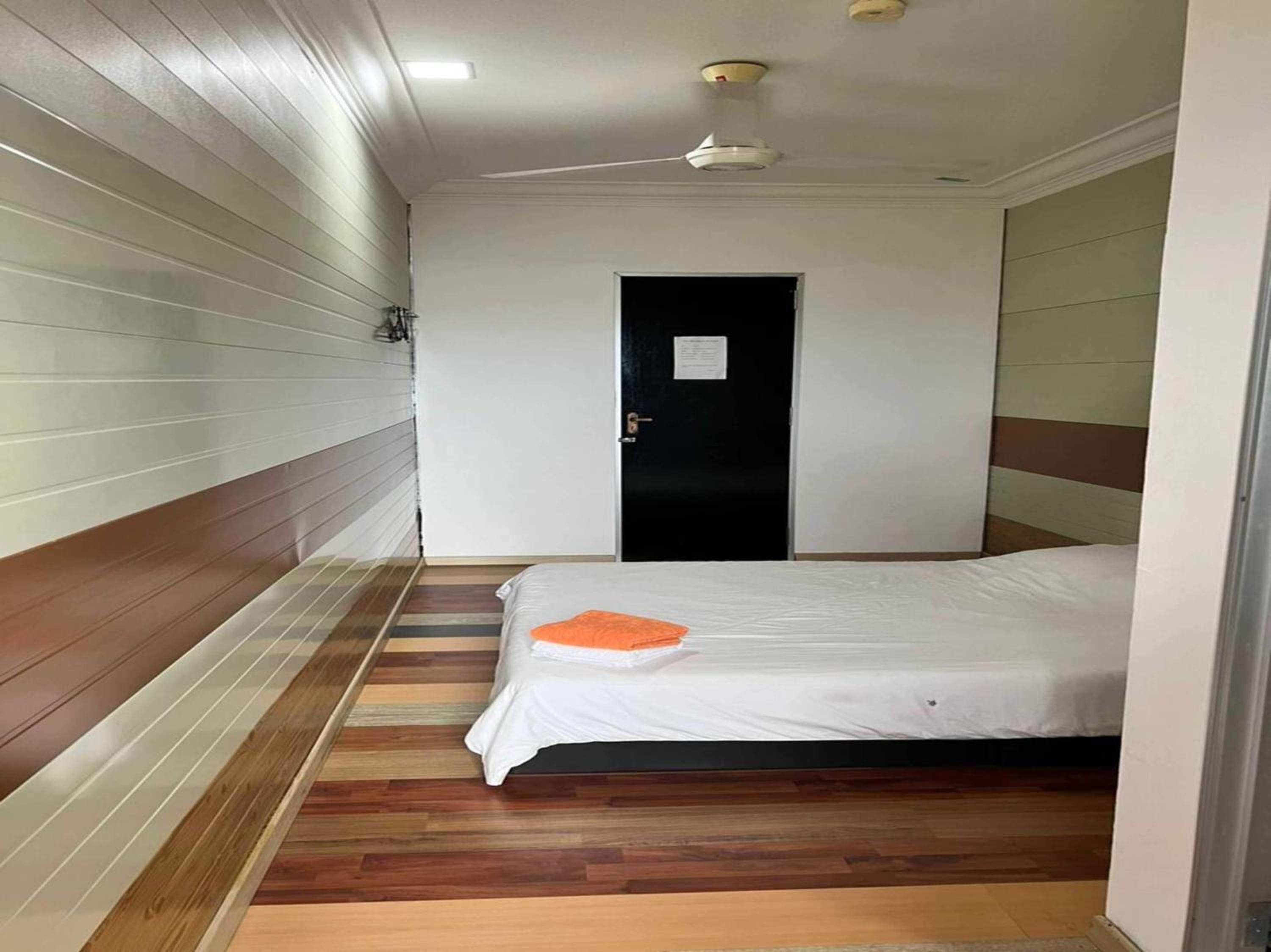 Standard Double Room photo 2