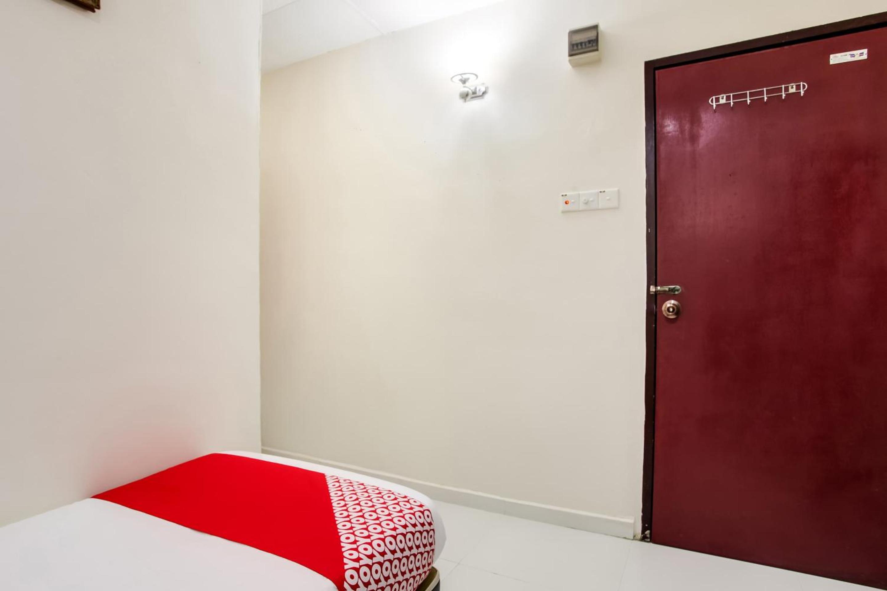 Deluxe Single Room photo 3