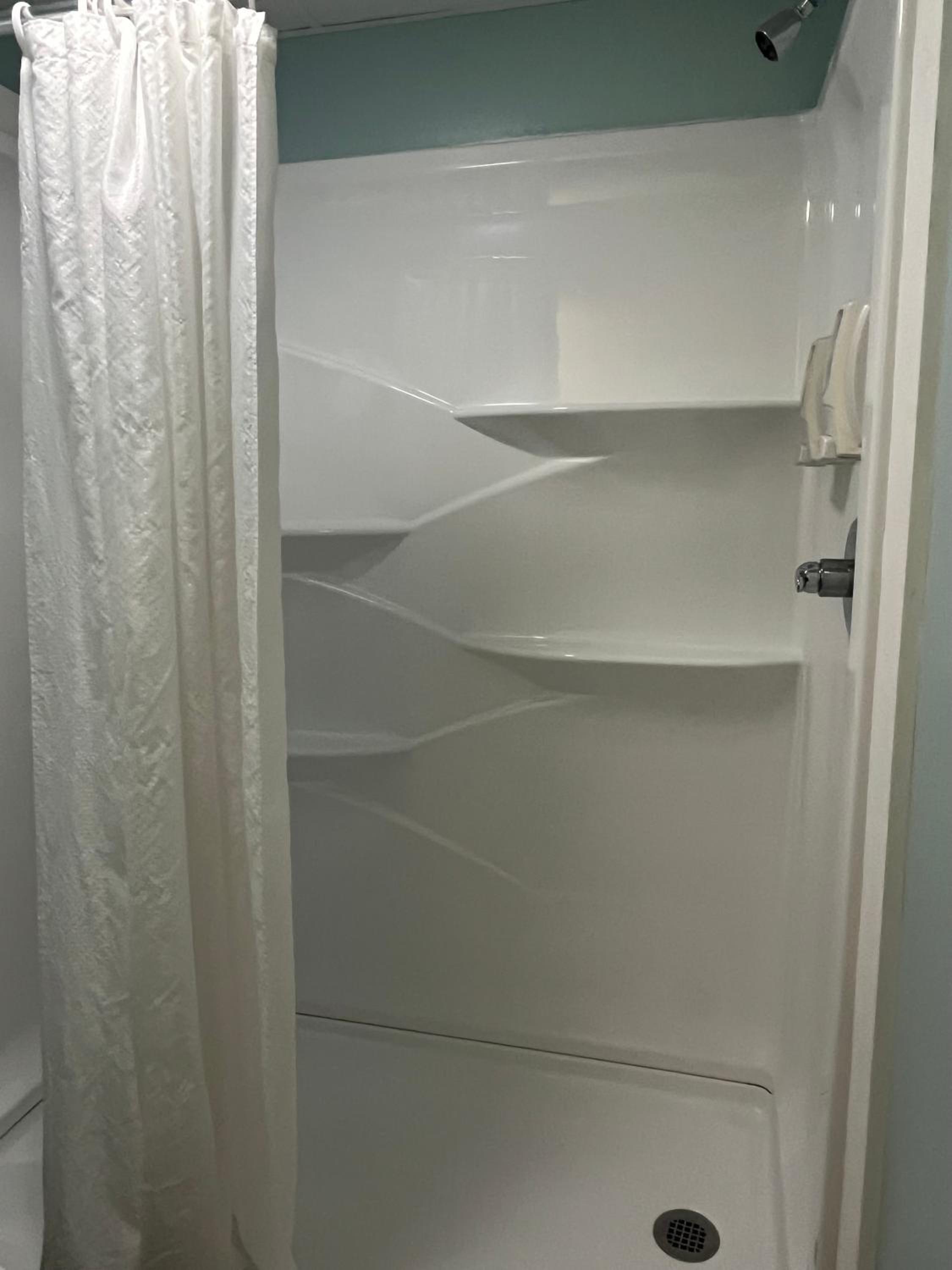 Deluxe Double Room with Sea View - Photo 4