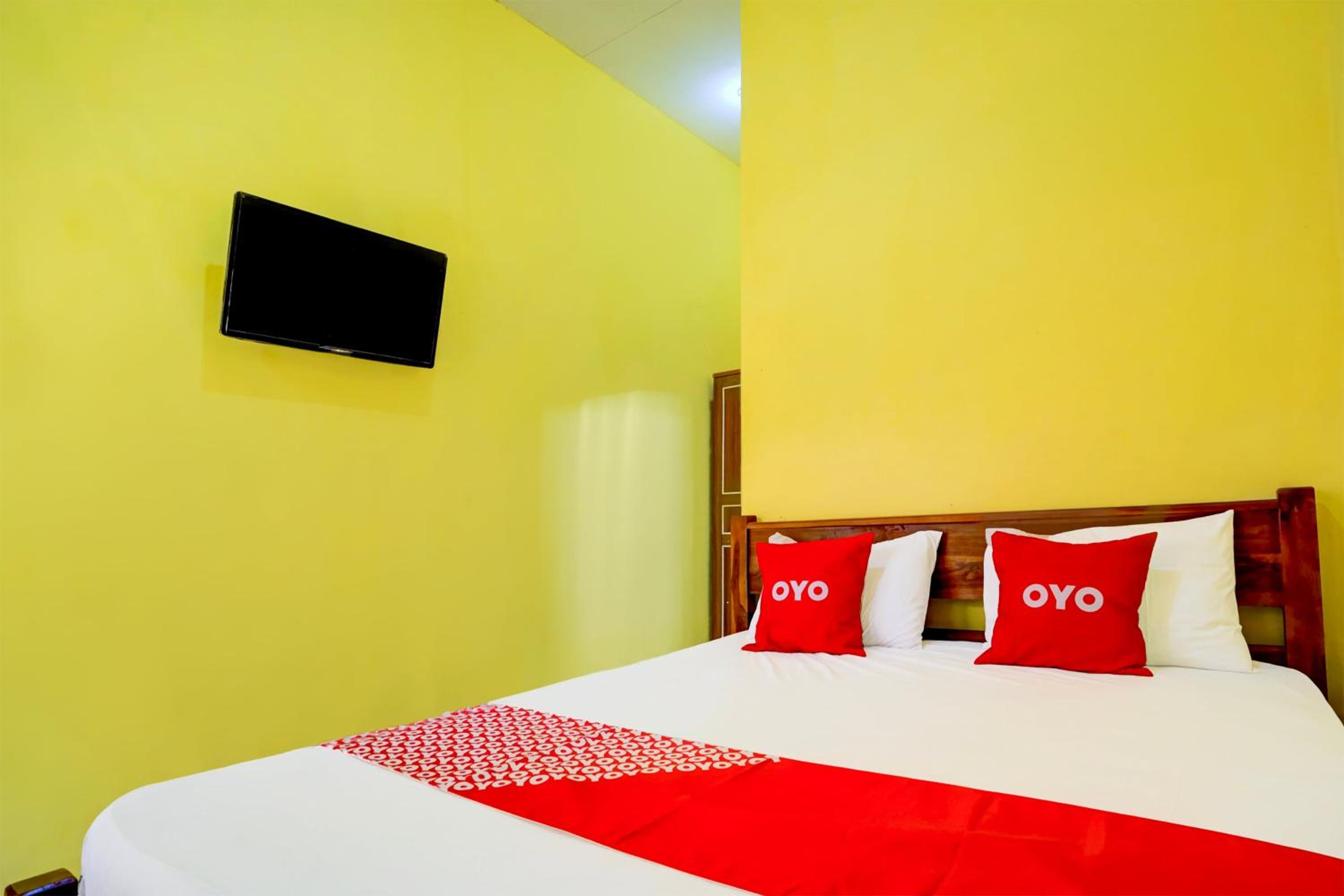 Budget Double Room photo 2