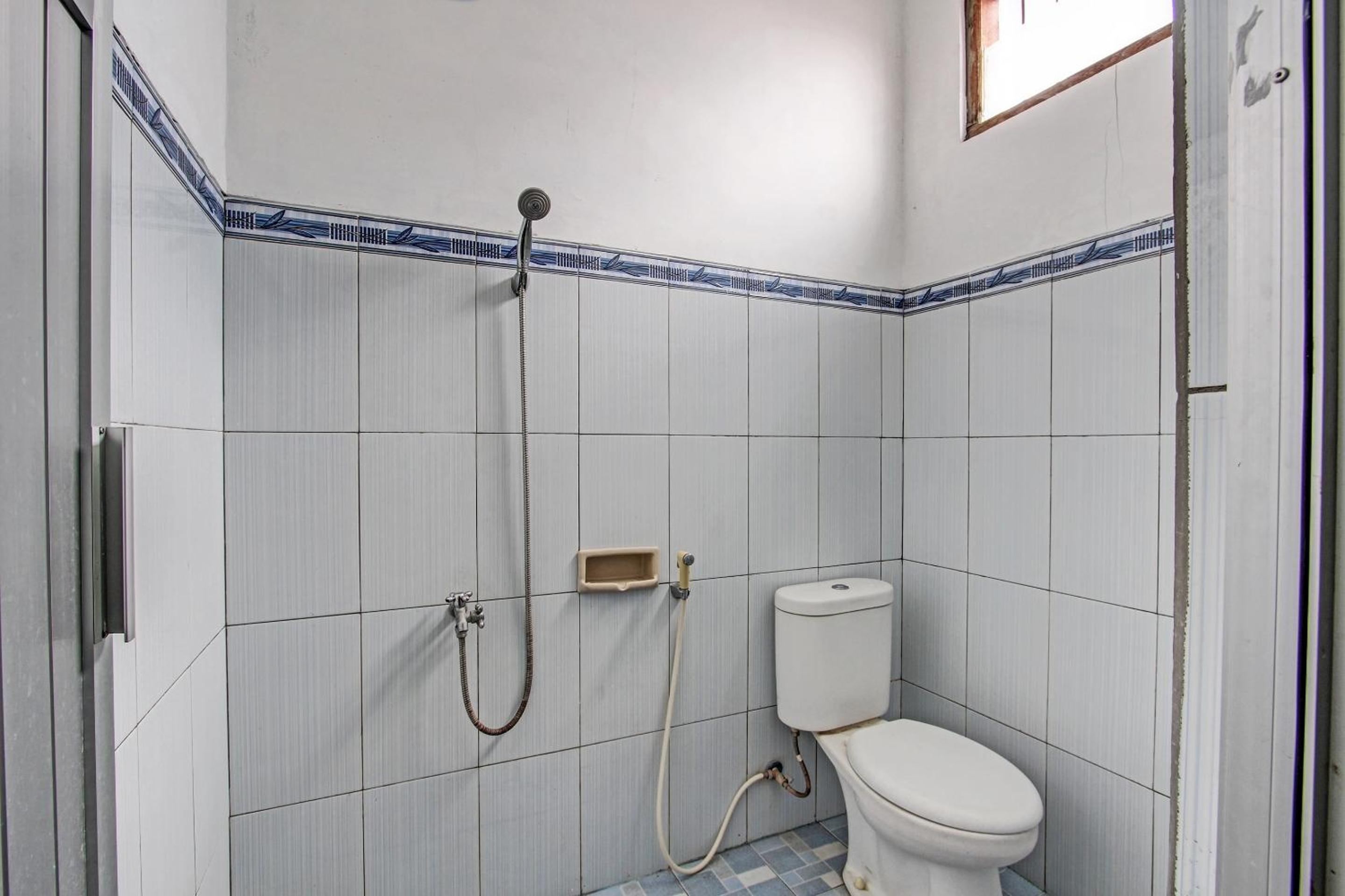 Delxue Twin Room - Photo 5