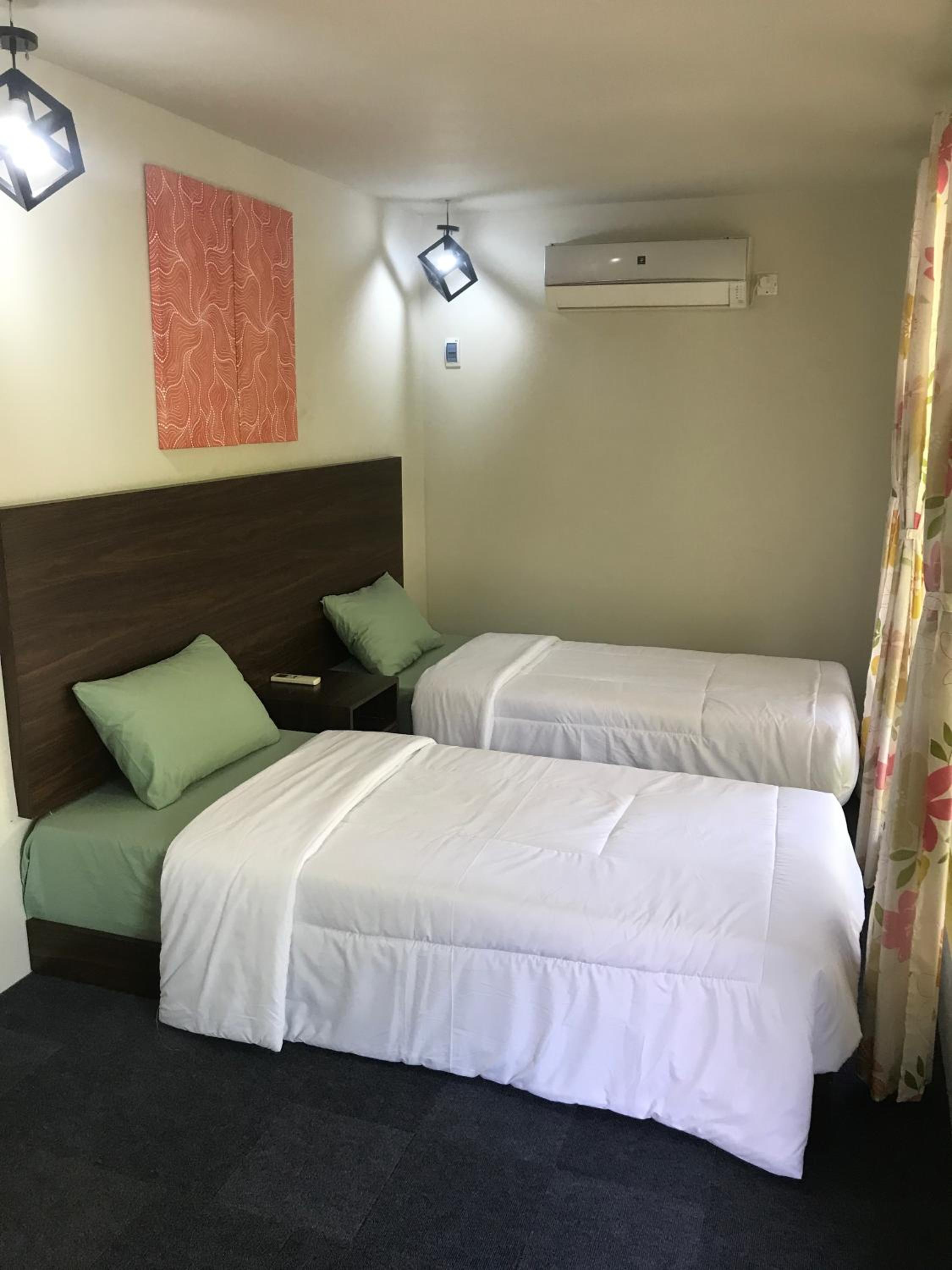 Deluxe Double Room with Shower photo 2