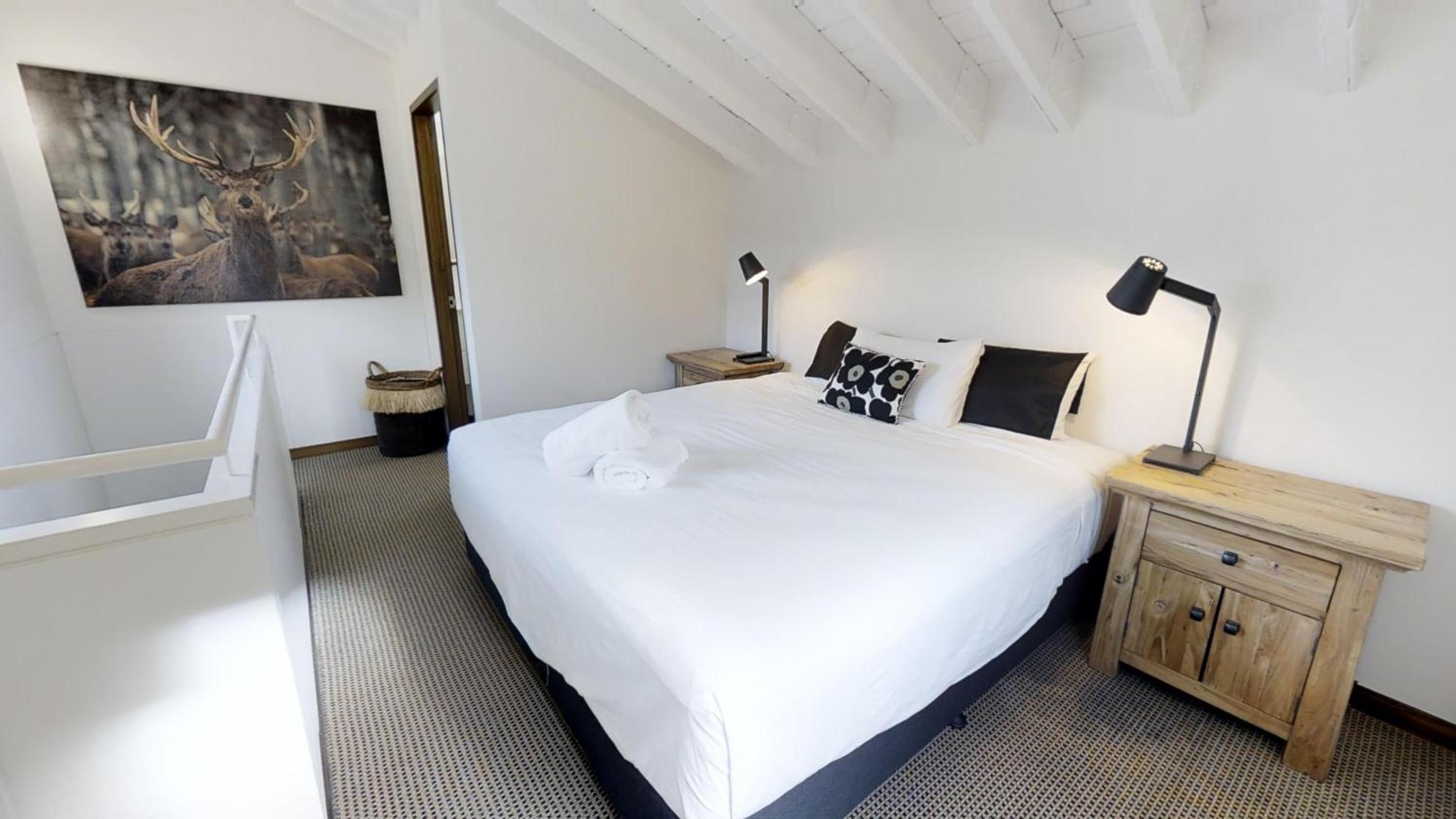 Studio Loft (Sleeps 2) photo 2