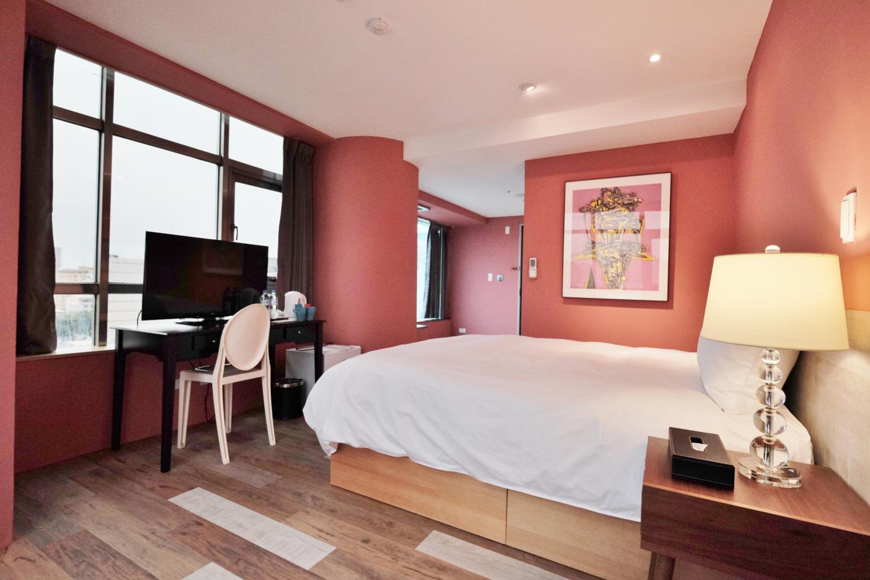 Classic Double Room with City View photo 2