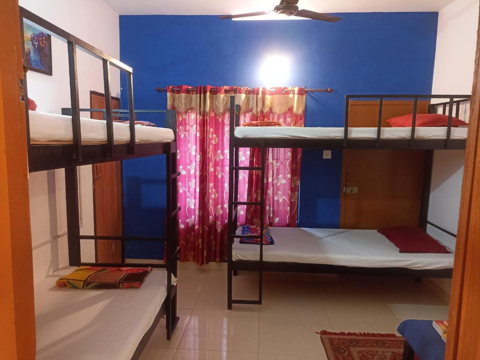 Bed in 4-Bed Mixed Dormitory Room photo 1