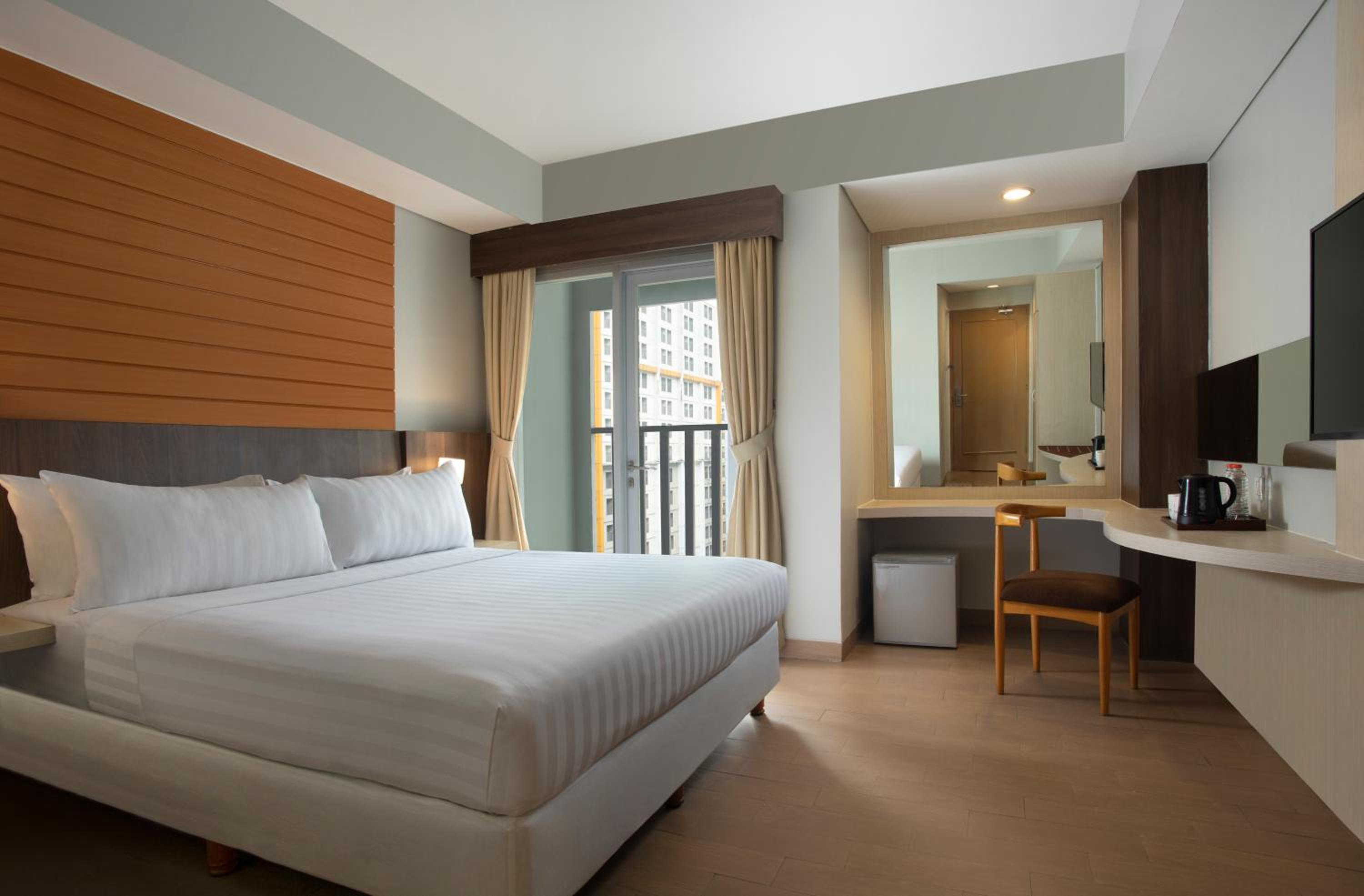 Special Package - Superior Room with Breakfast and Hotpot