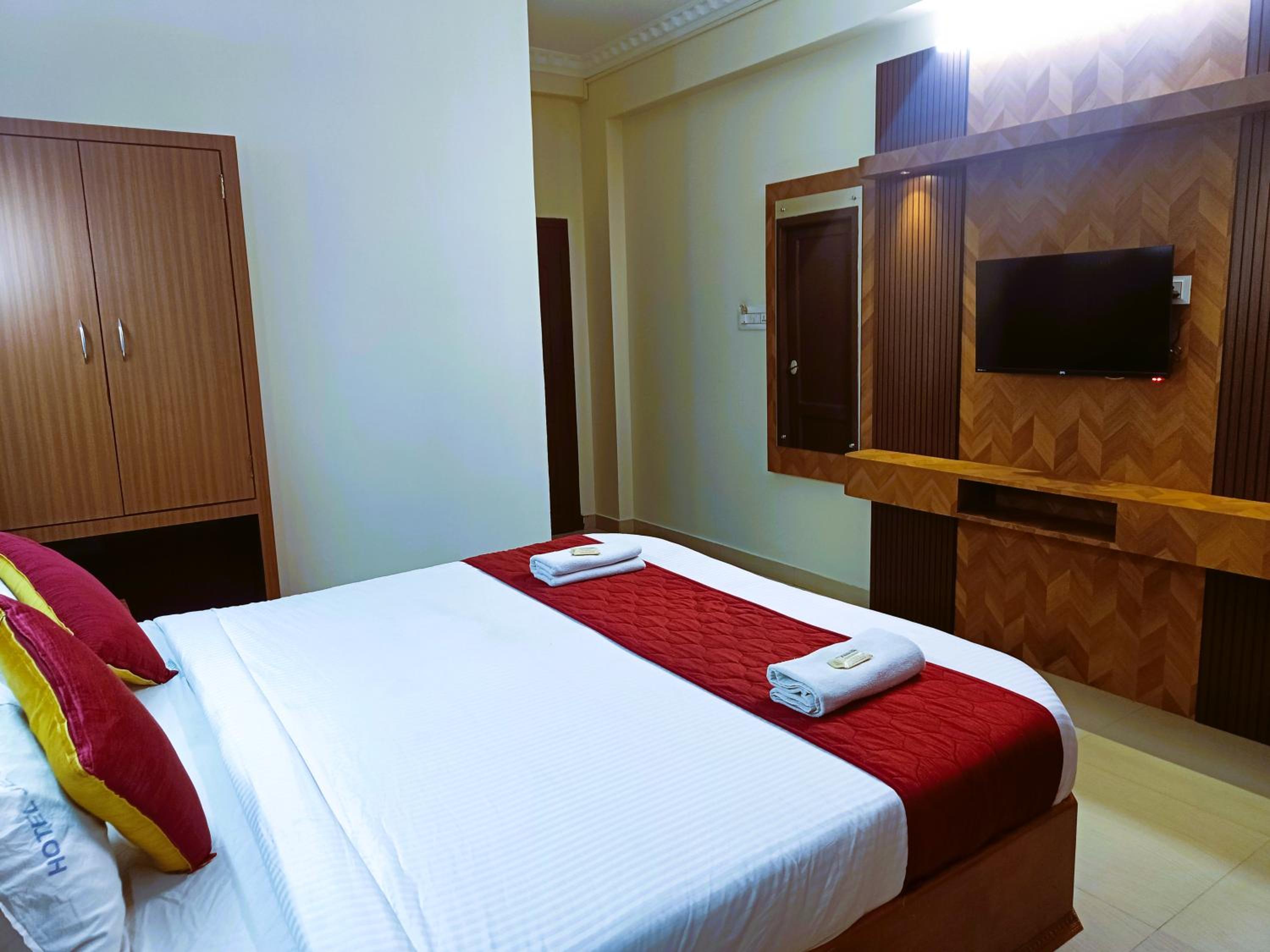 Deluxe King Room