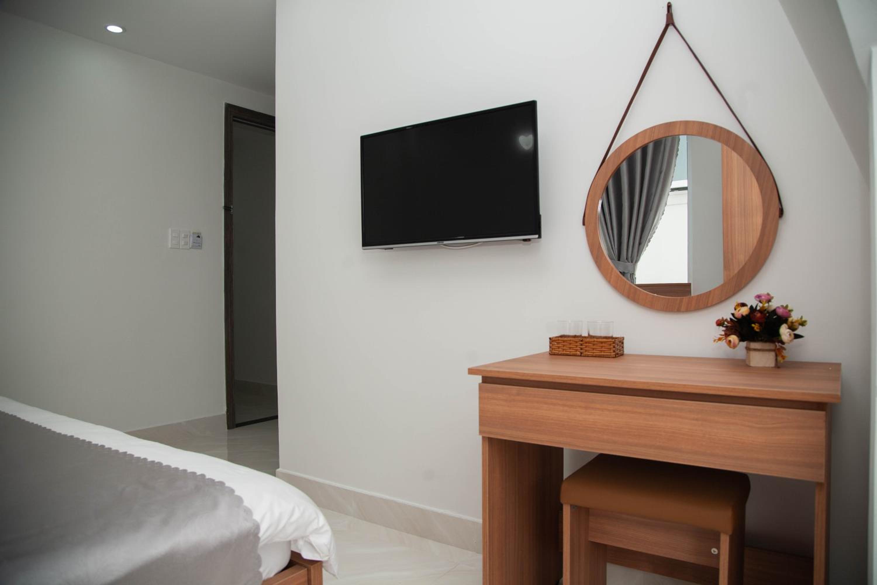 Large Double Room
