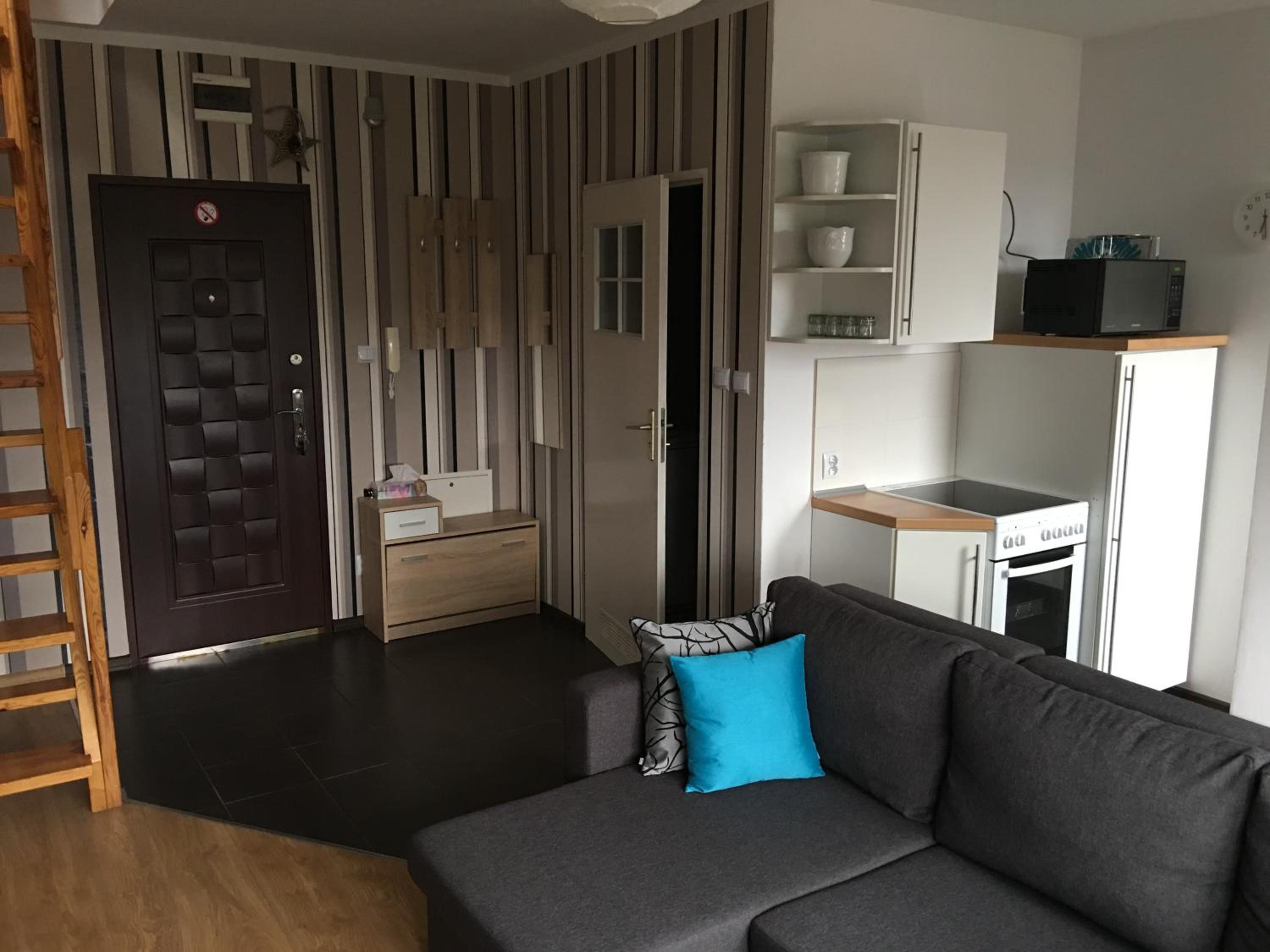 Apartment - Photo 4